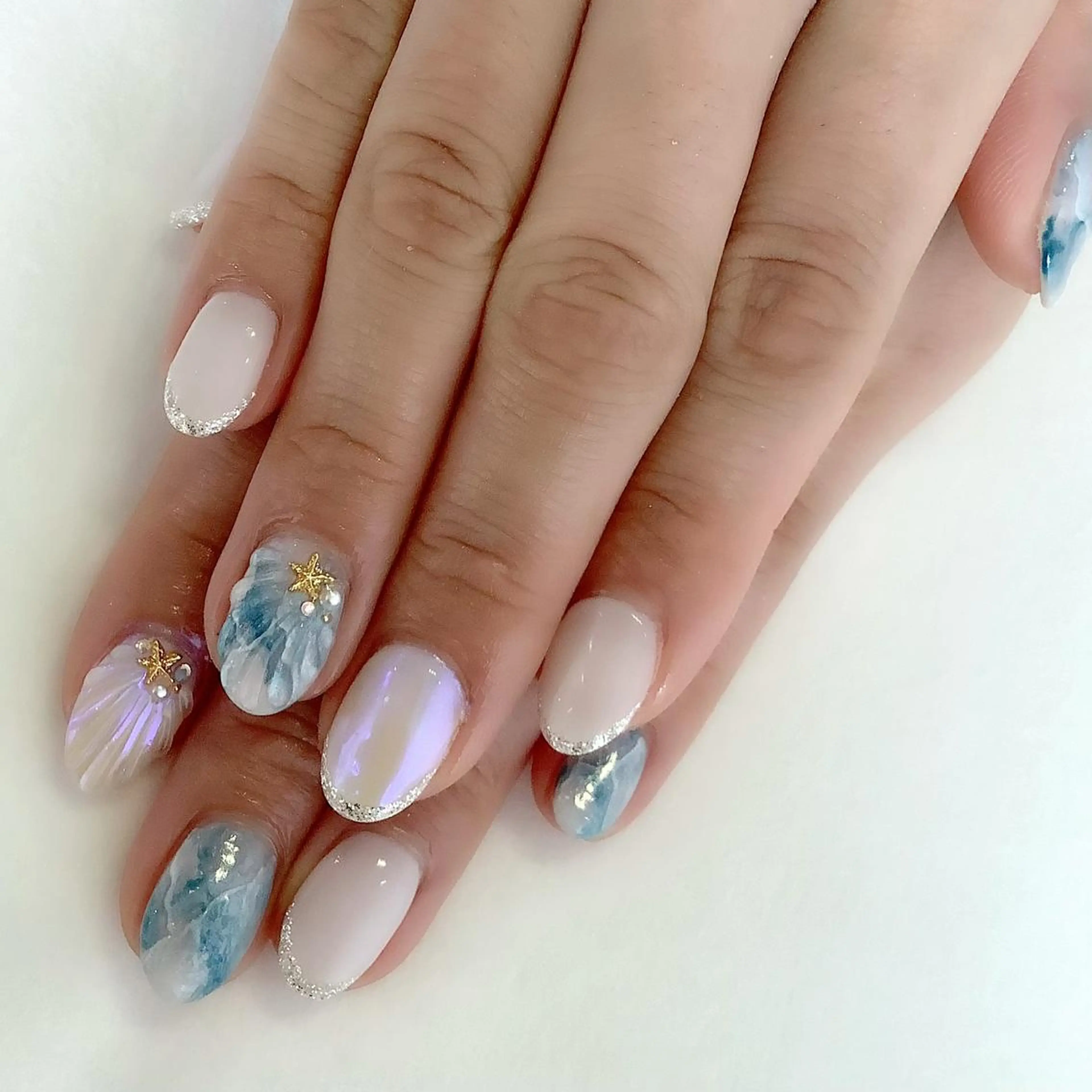 ネイル ハンドネイル 💎🐰 saki. m 🐰💎のネイルデザイン