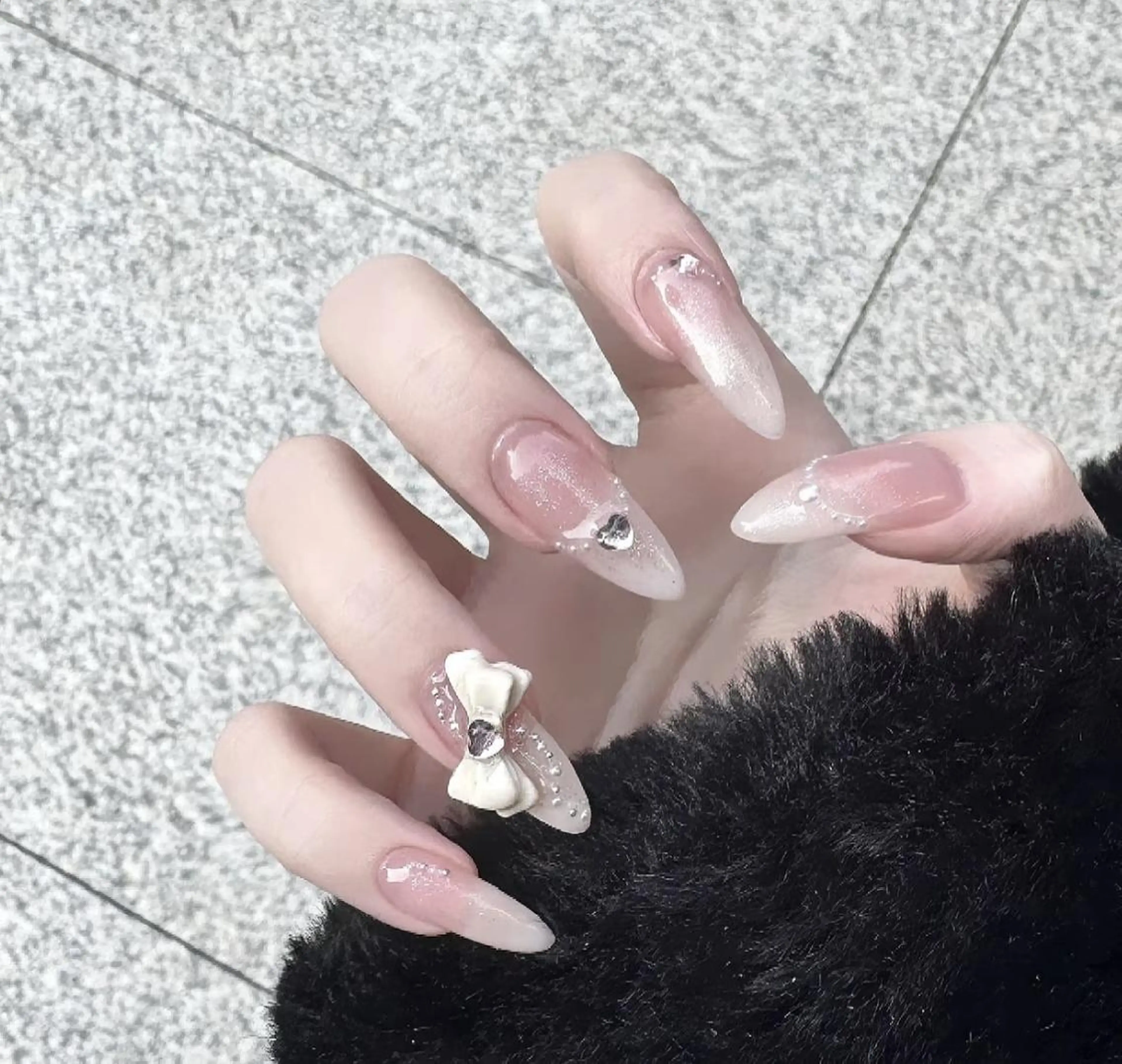 ネイル ハンドネイル ハンドケア 🍑 momo_nailのネイルデザイン