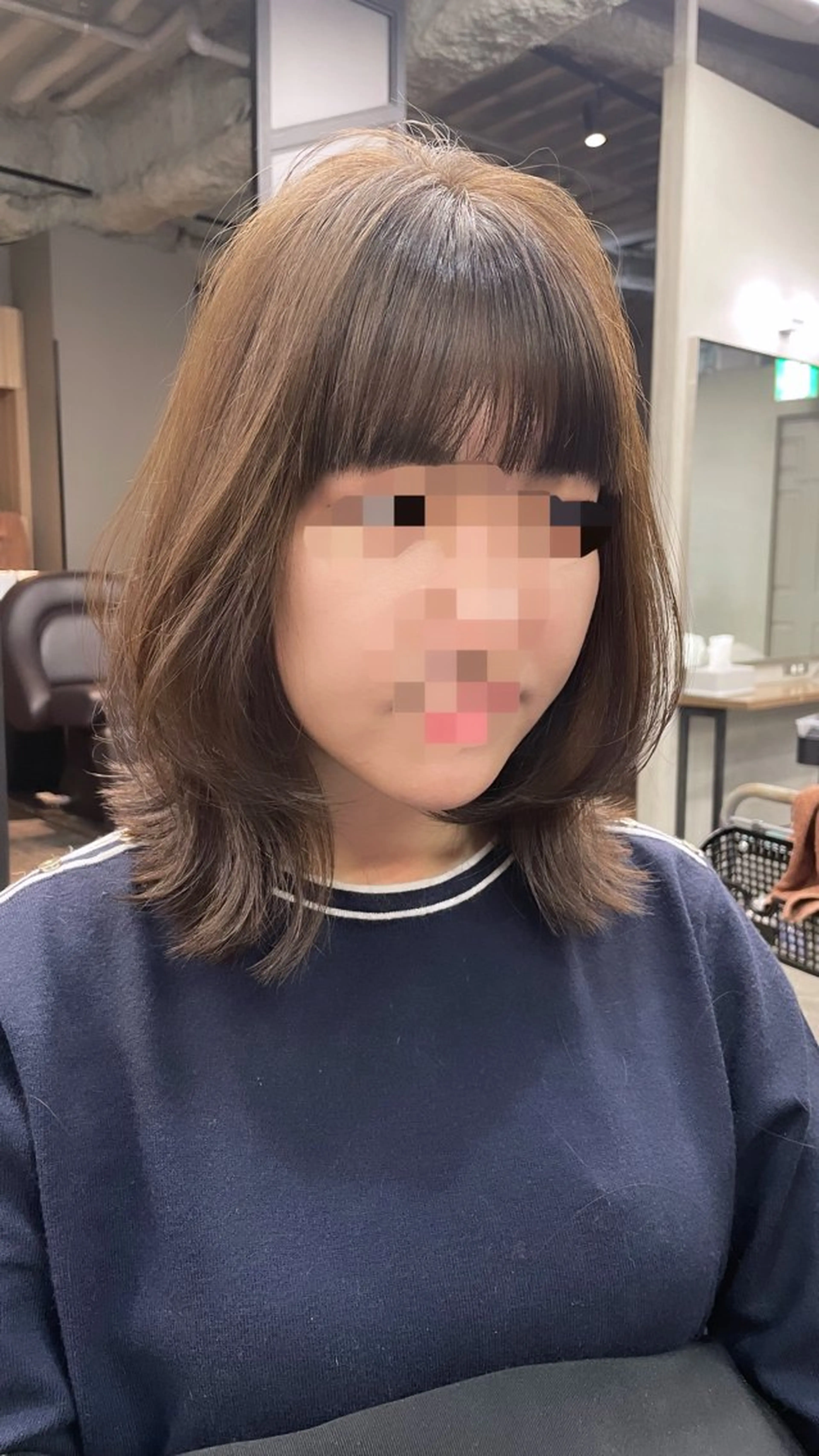 ミディアム 髪質改善 韓国風ヘア カット ヘアカラー トリートメント レイヤーカット 小林優のヘアスタイル