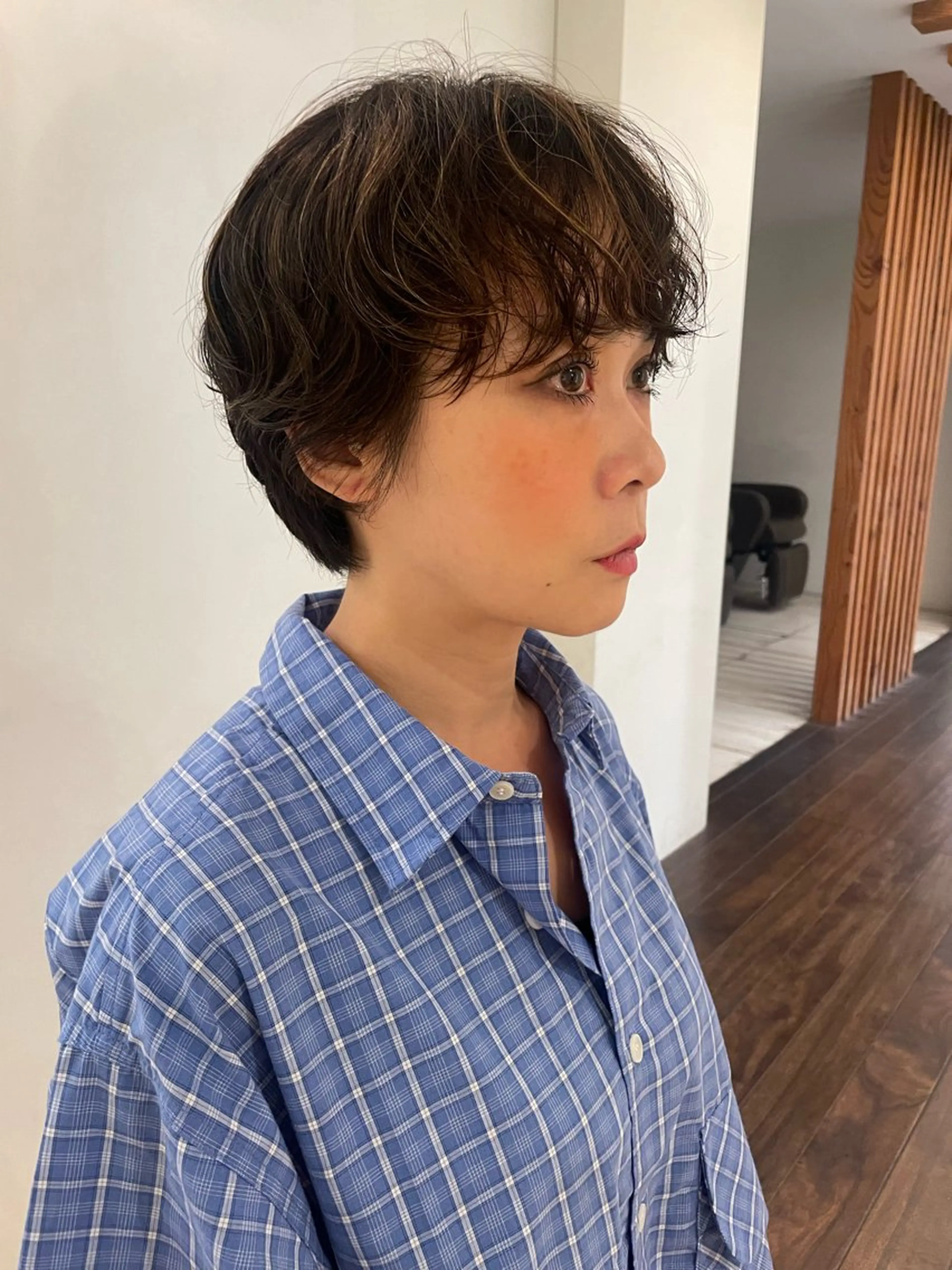 ショート パーマ ショートヘア リカ/ハイトーン ・オリーブ🍀のヘアスタイル