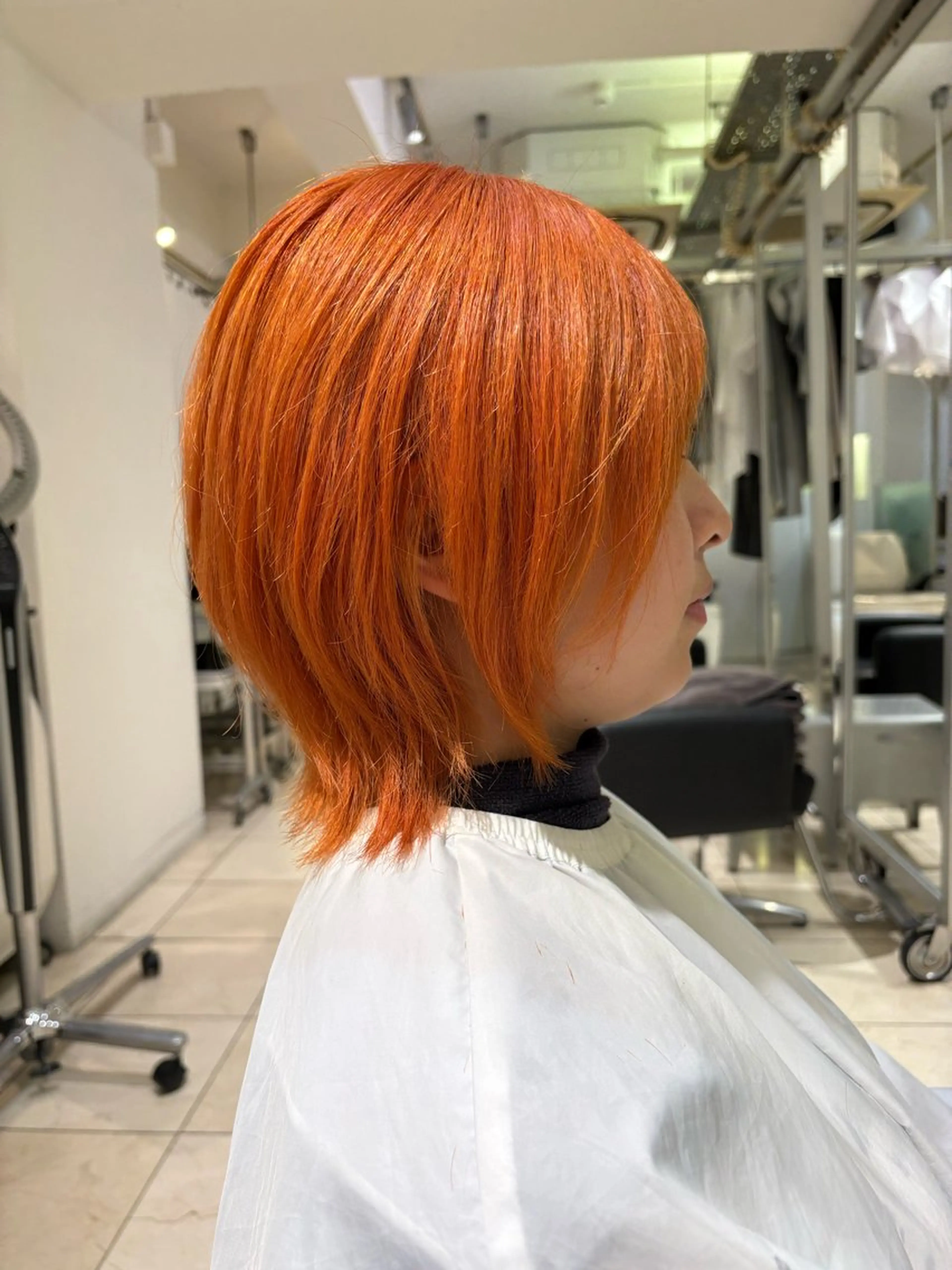 ショート カラー ブリーチ オレンジ ショートヘア ウルフカット FACE-T所属・ボブカット/ パーマARAI🫧のヘアスタイル