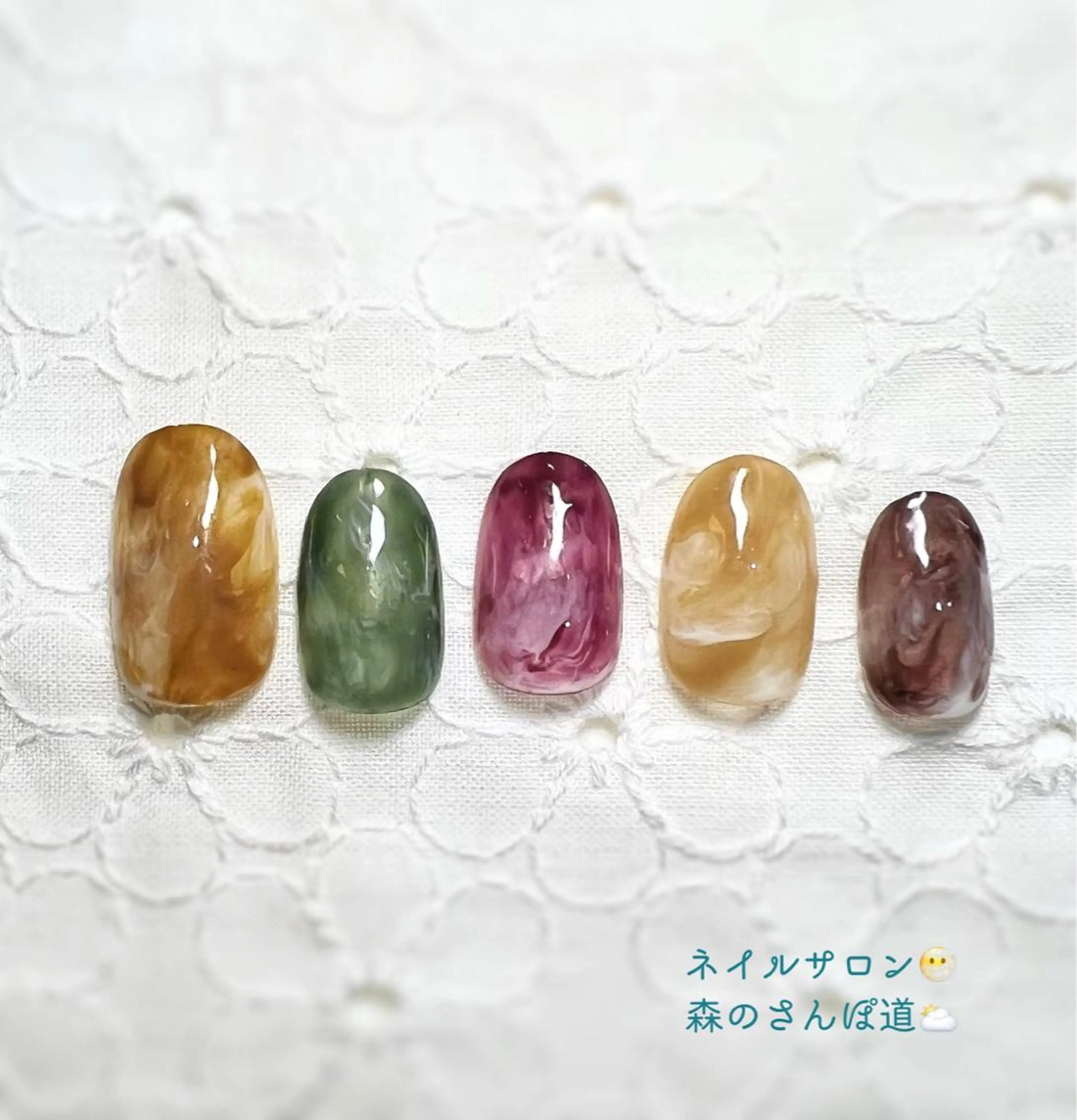 ネイル ハンドネイル 森のさんぽ道所属・ショートネイル 森のさんぽ道のネイルデザイン