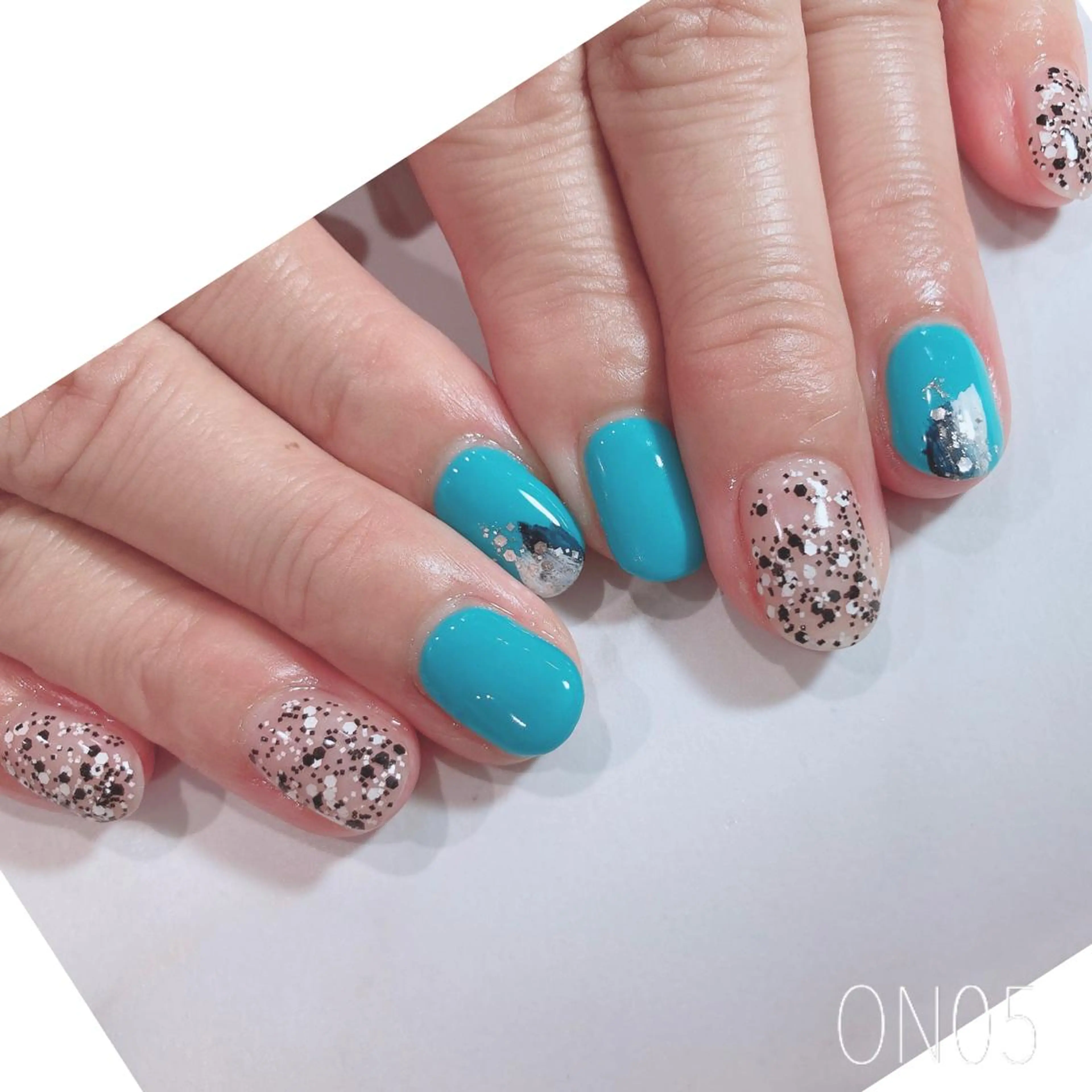 ネイル 園 寛子 （ネイリスト）のネイルデザイン