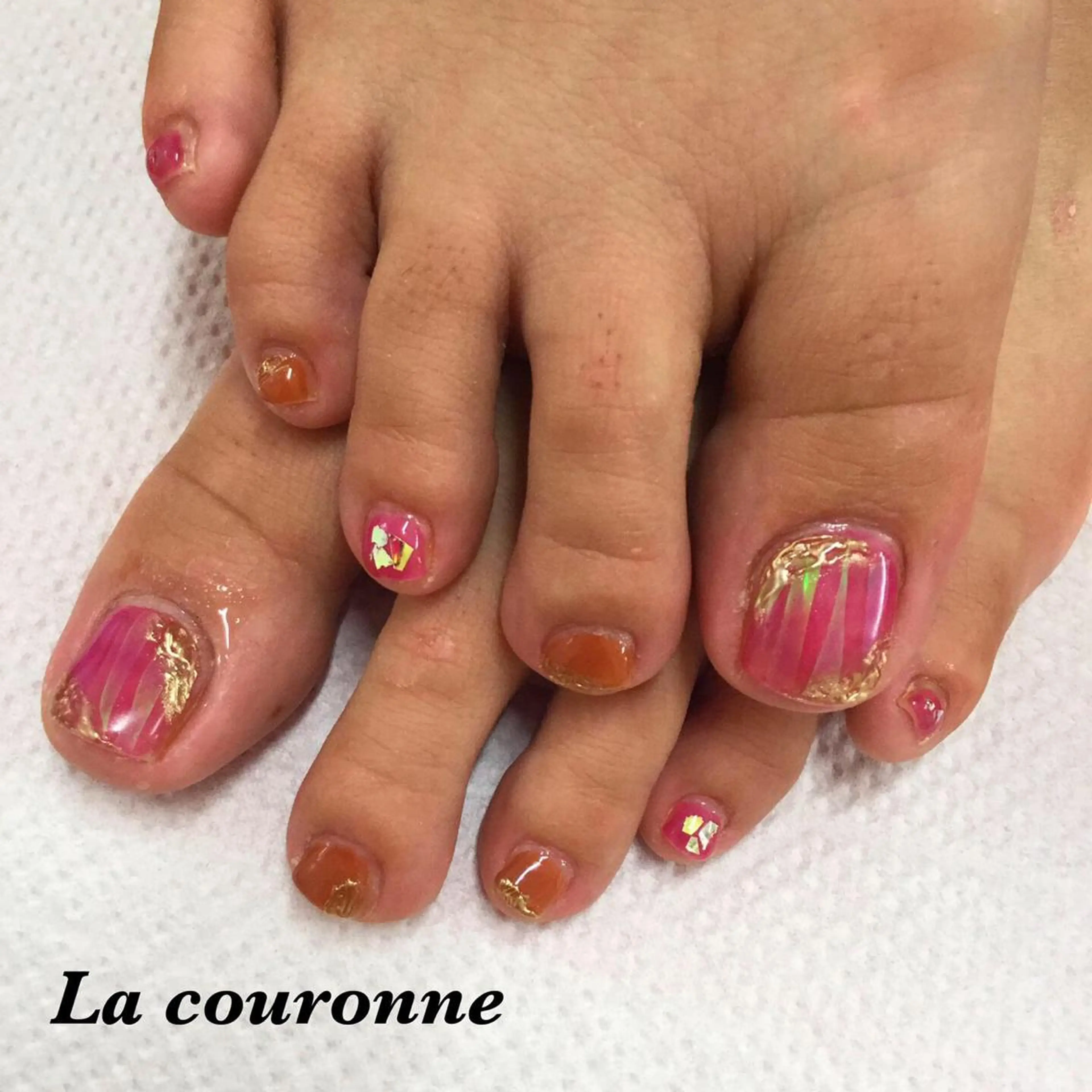 ネイル フットネイル Lacouronne NATSUMIのネイルデザイン