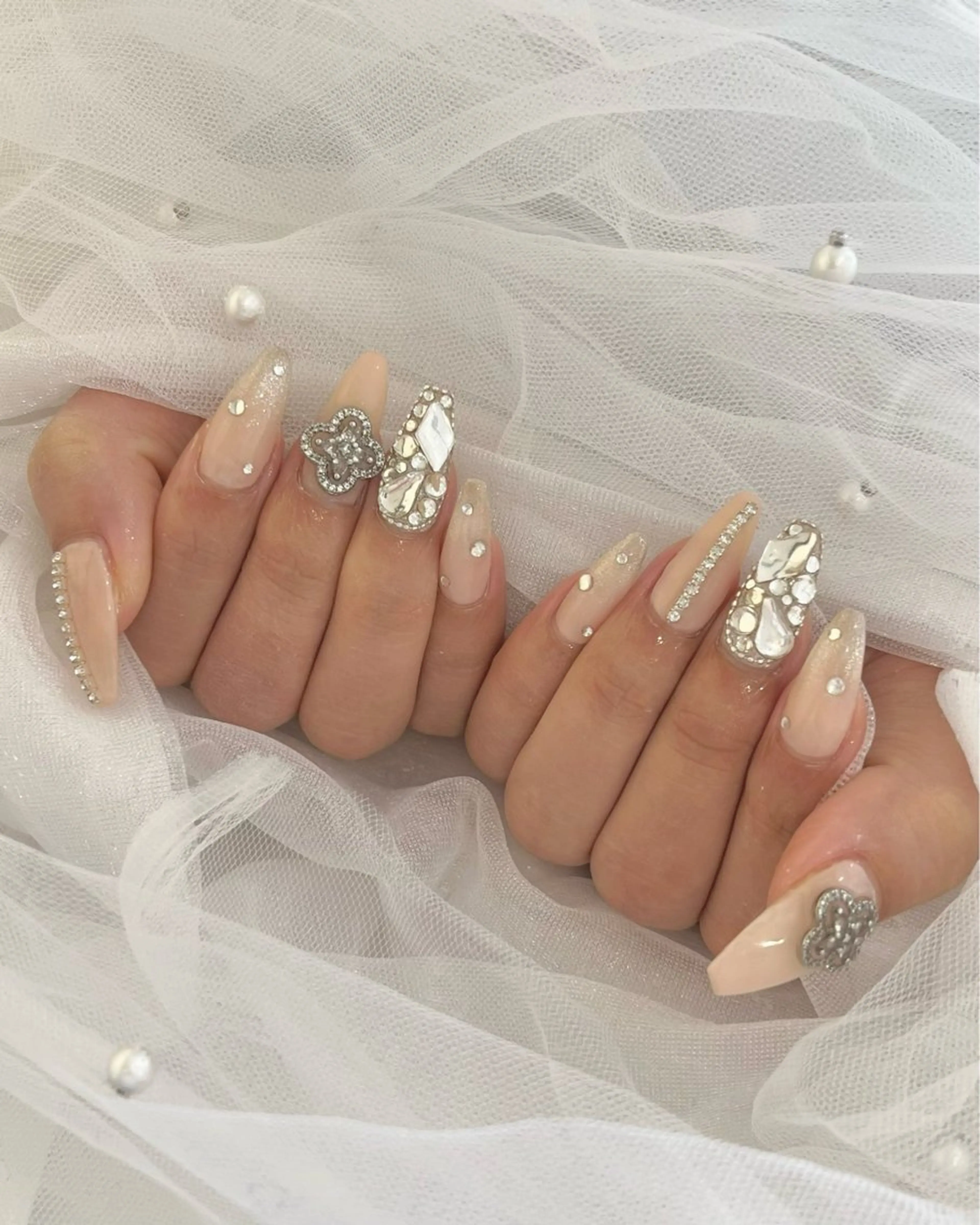 ネイル SALON ELVI.所属・SALON ELVI.のネイルデザイン