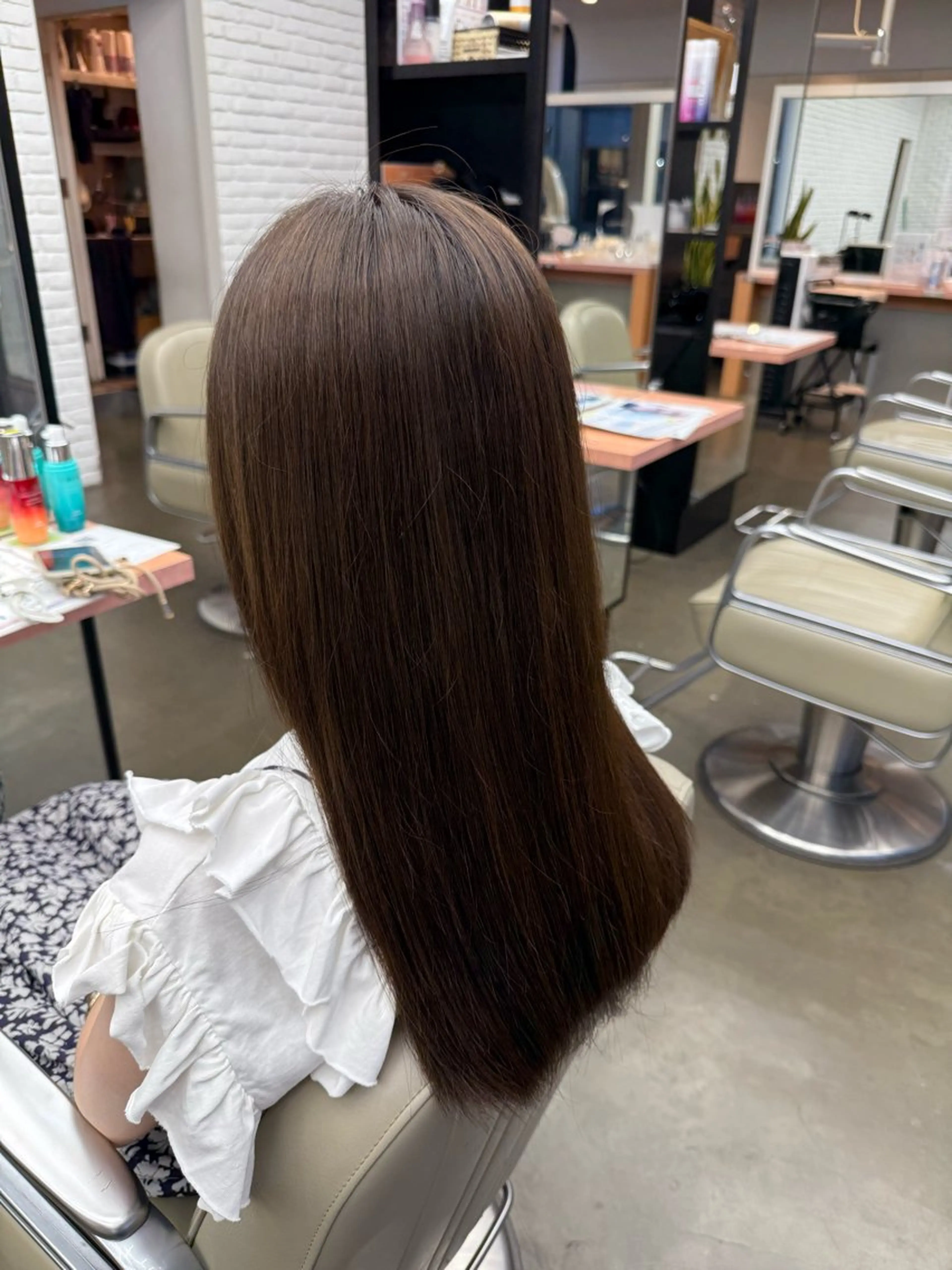 ロング カラー グレージュ たかしな けいなのヘアスタイル
