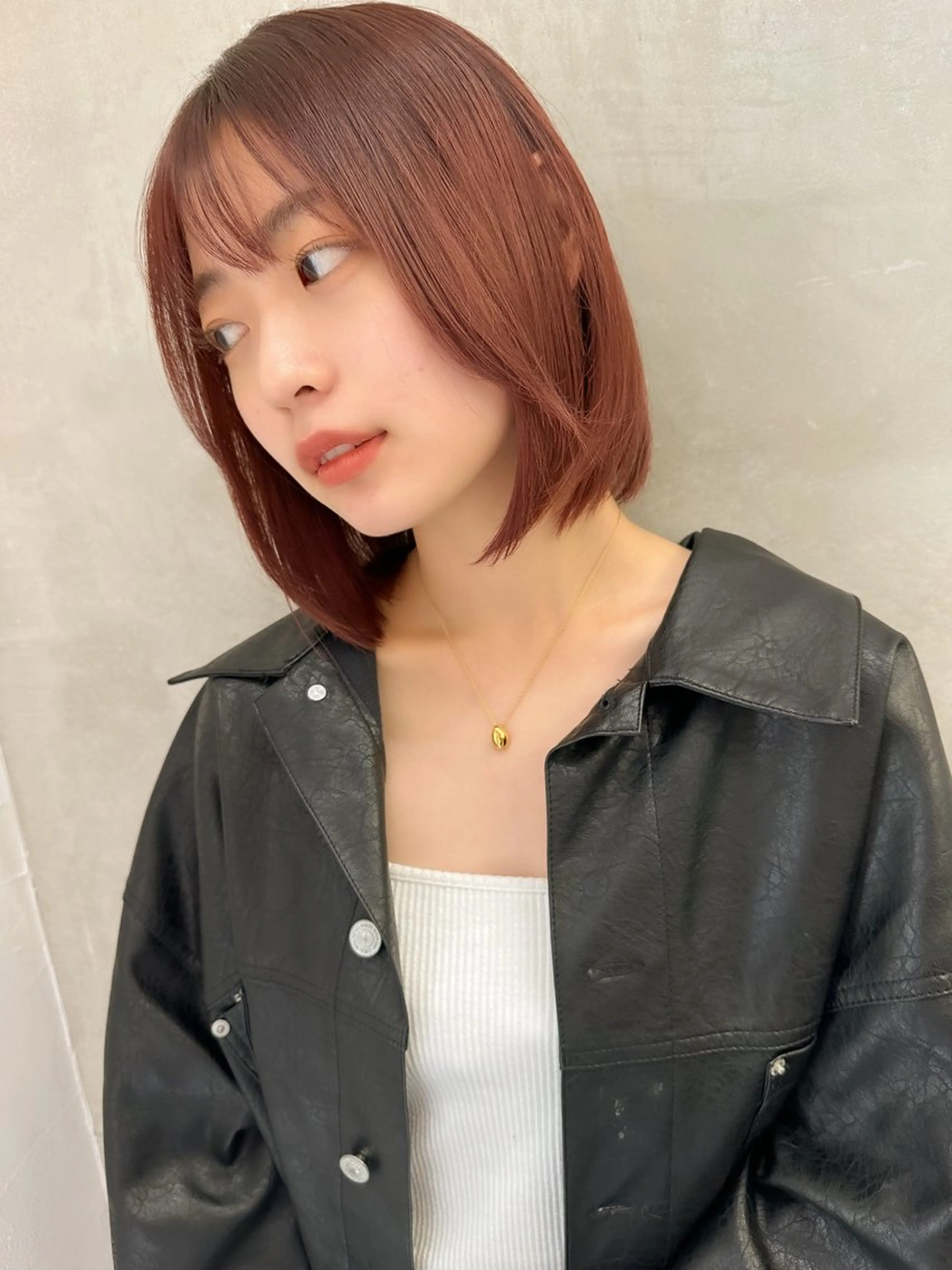 ミディアム カット ヘアカラー トリートメント レイヤーカット/艶カ ラー/chihiroのヘアスタイル