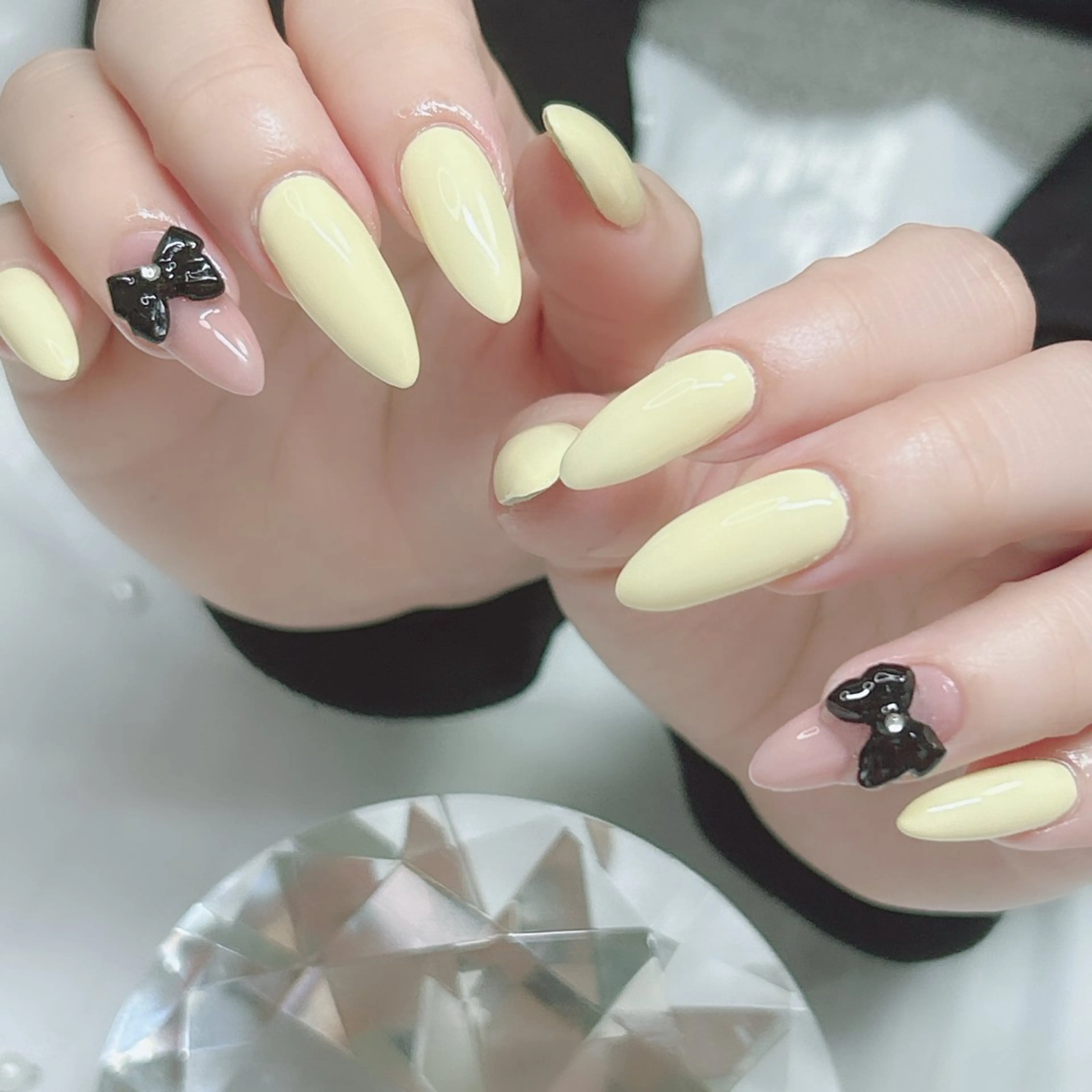 ネイル オーロラネイル ミラーネイル オフィスネイル ワンカラーネイル シンプルネイル ハンドネイル Cute Tips nailのネイルデザイン