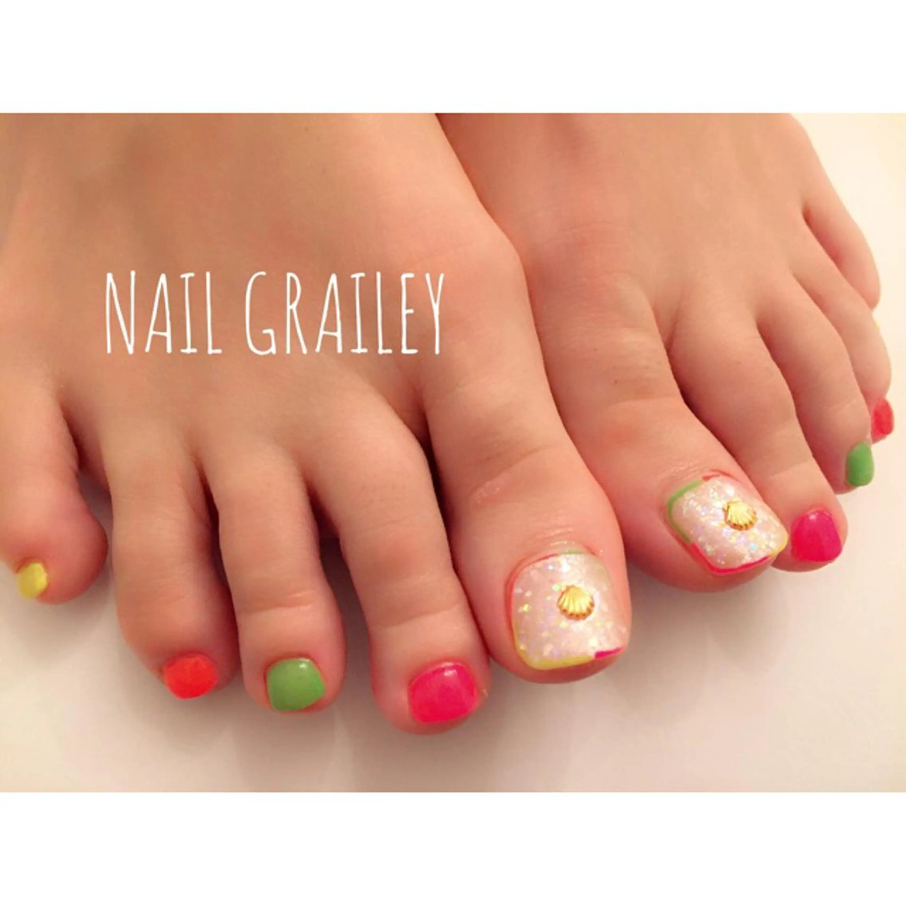 ネイル フットネイル nail makoのネイルデザイン