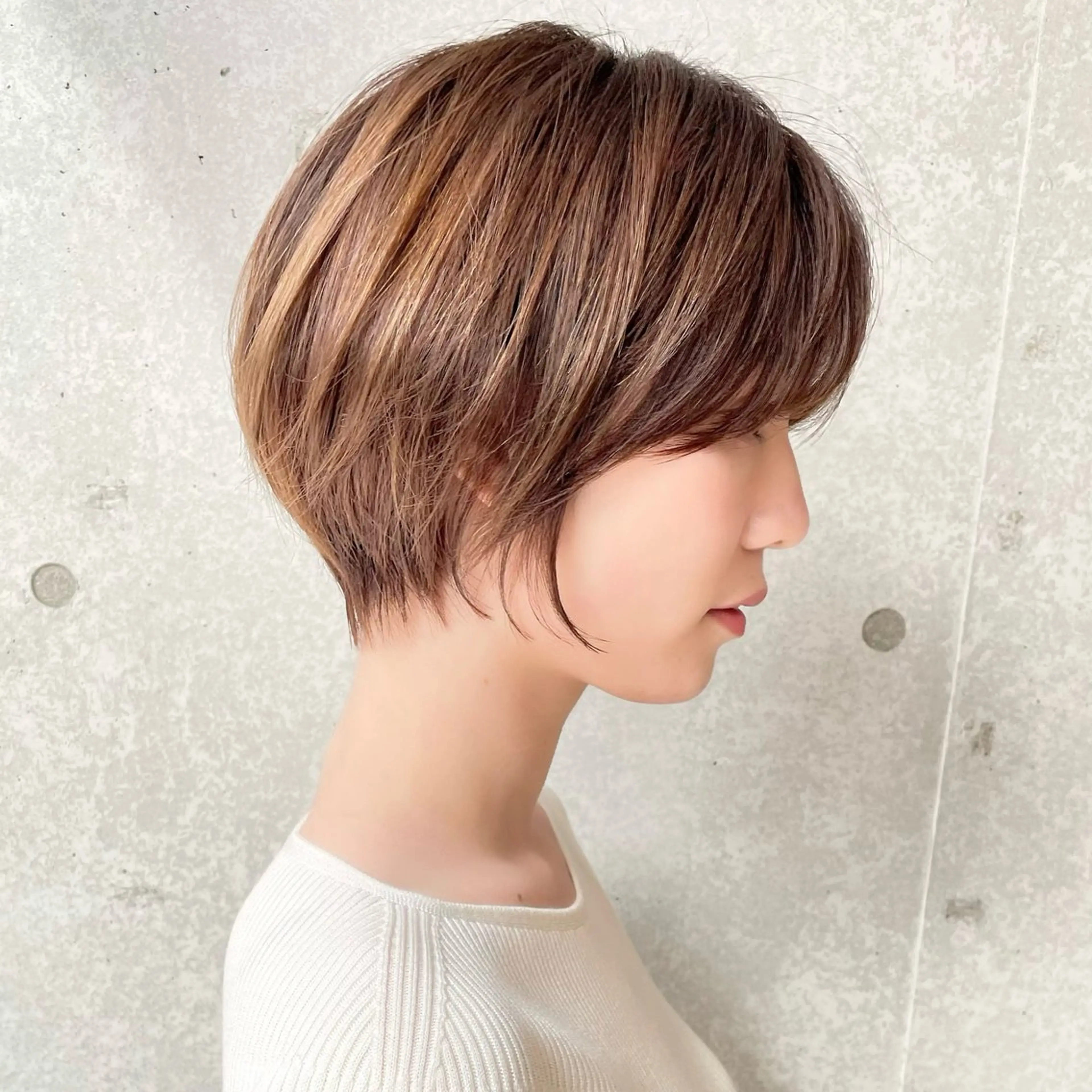 ショート レイヤー/韓国/ 顔周り/しんやのヘアスタイル