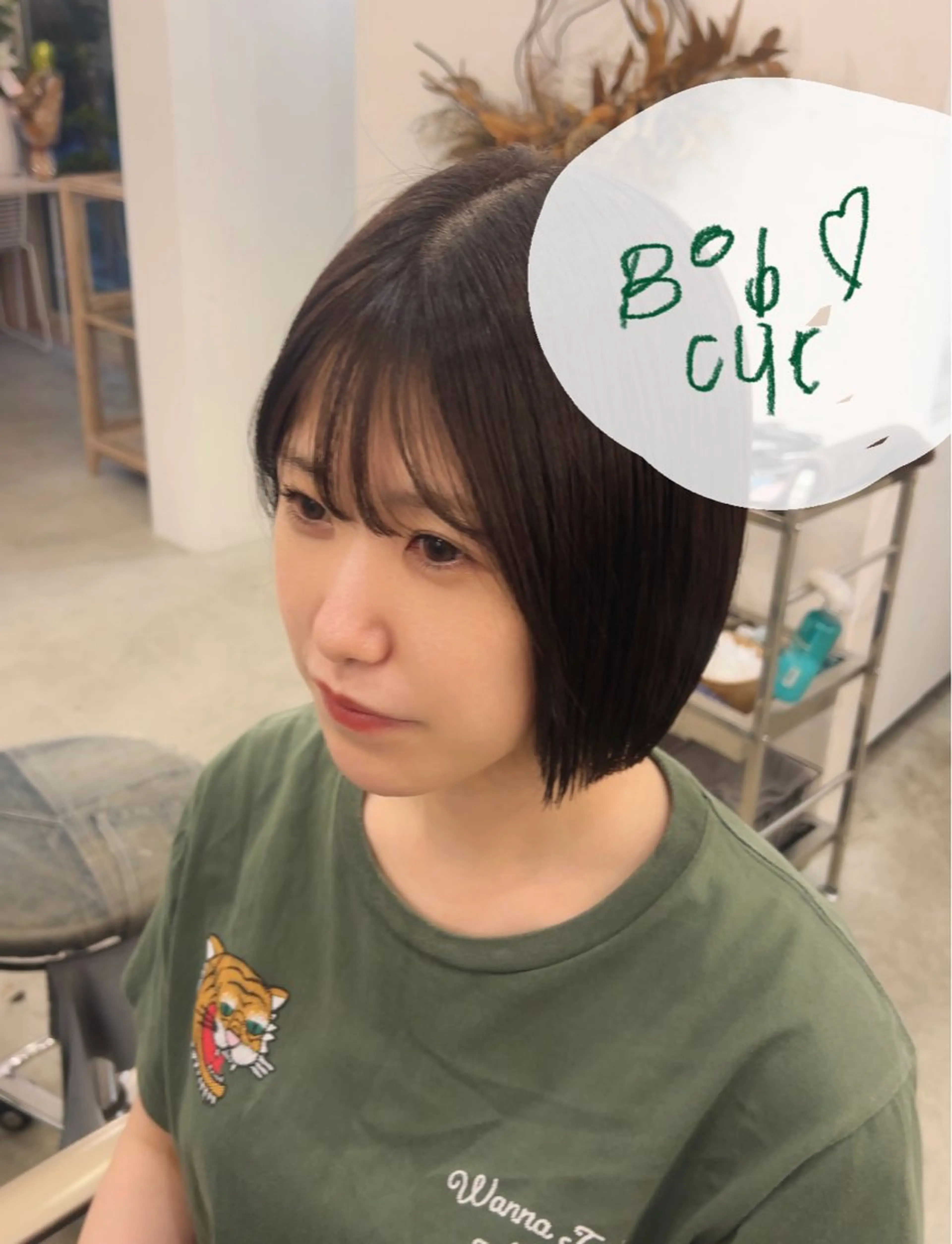 カット20%オフ‼️4400➕指名料550円となります！の写真