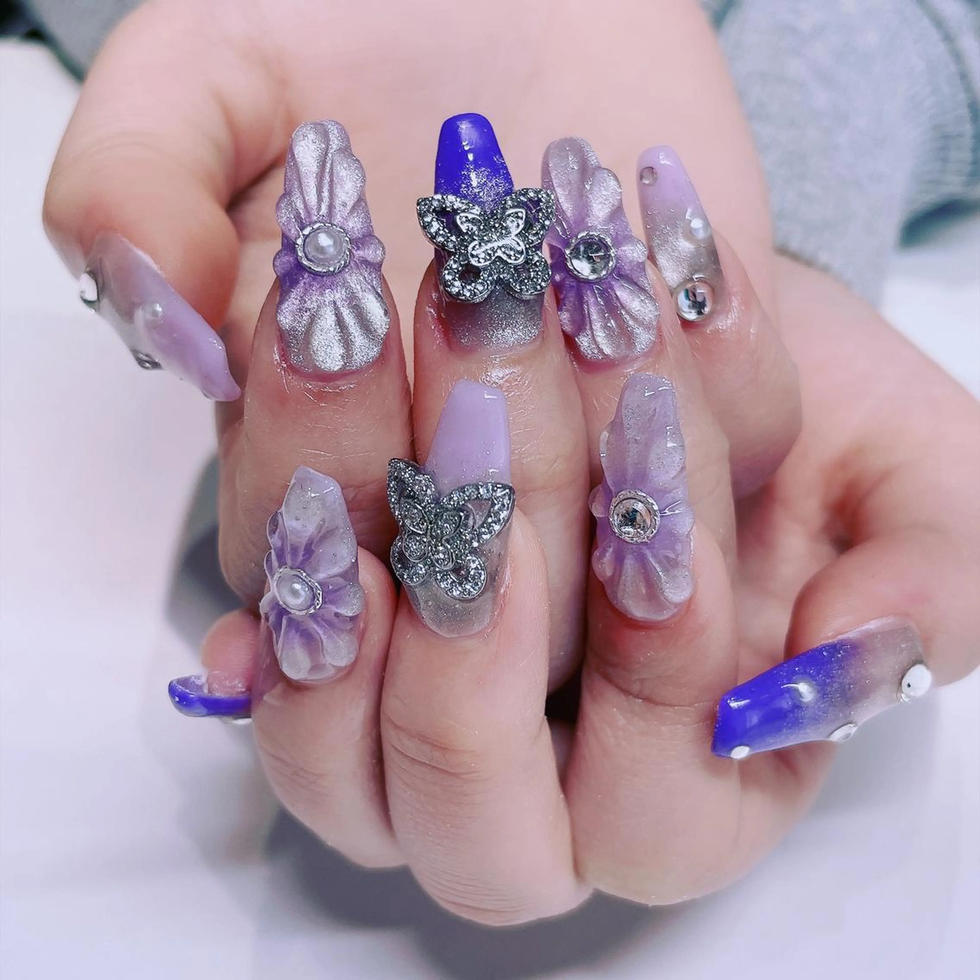 ネイル 美爪パラジェル導入店 Sunnilyのネイルデザイン