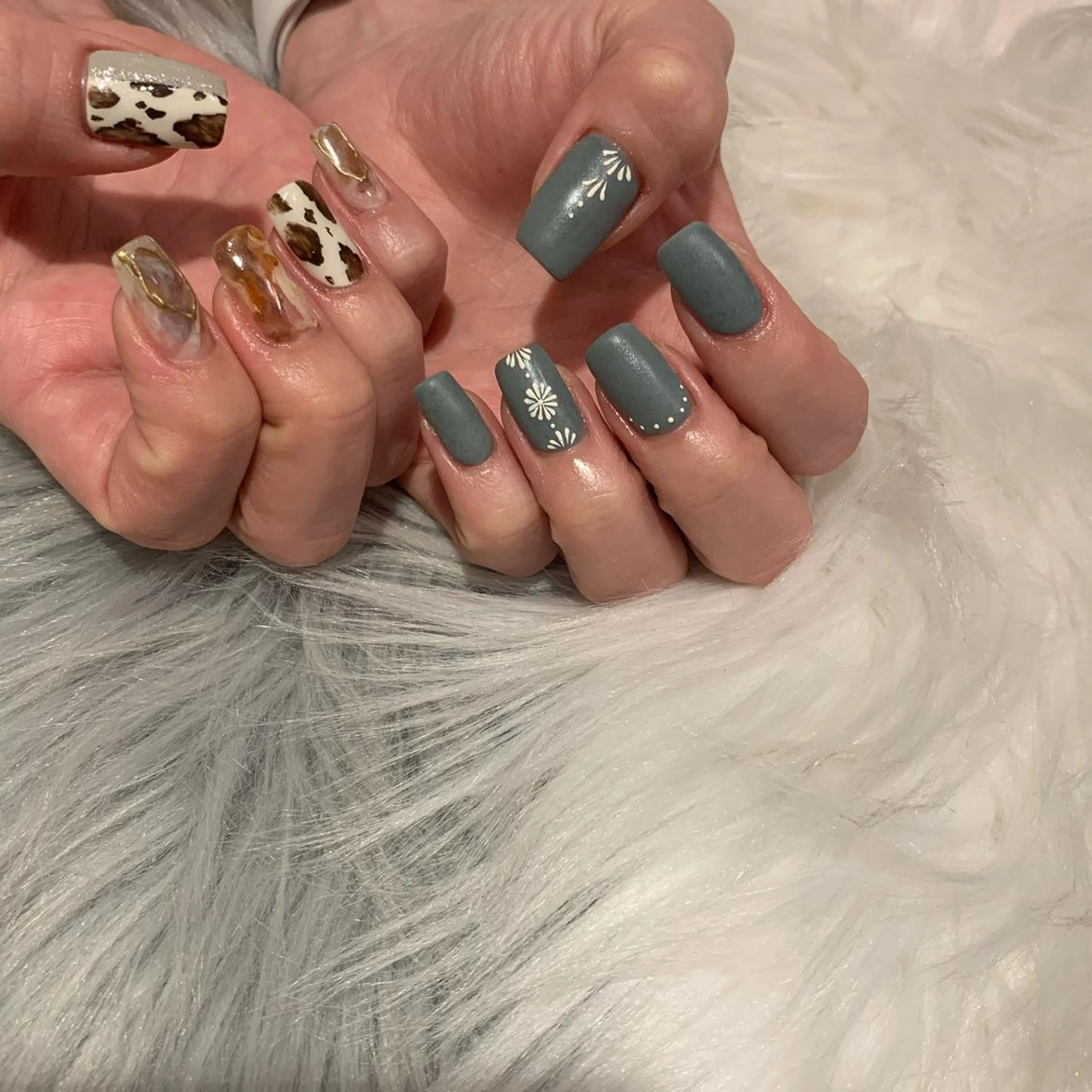 ネイル ハンドネイル revia所属・ERI Nailistのネイルデザイン