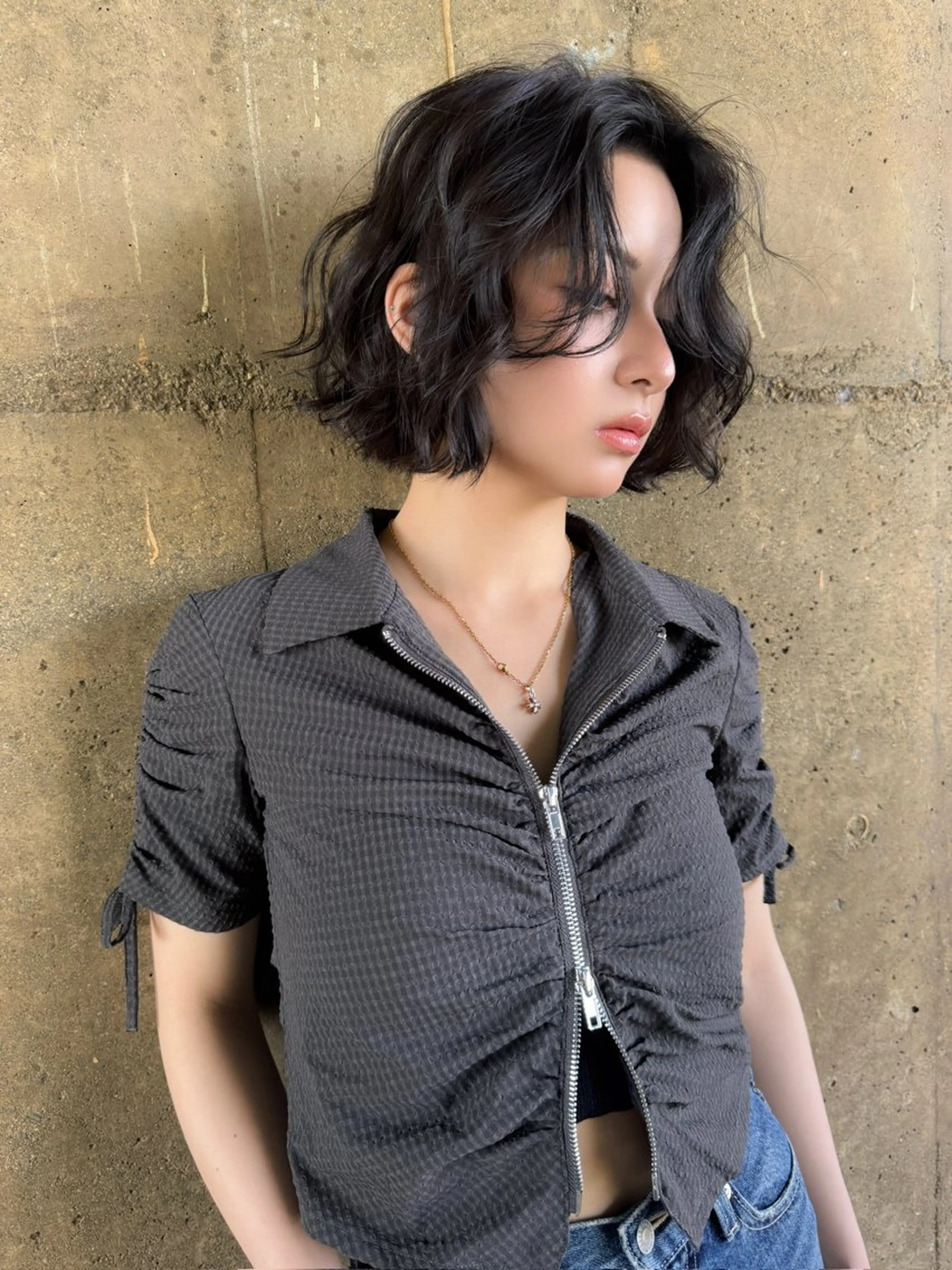 ミディアム カラー アディクシーカラー バレイヤージュ ブリーチ ケアブリーチ 透明感カラー カット ヘアカラー Grow by NYNY 打越裕樹のヘアスタイル