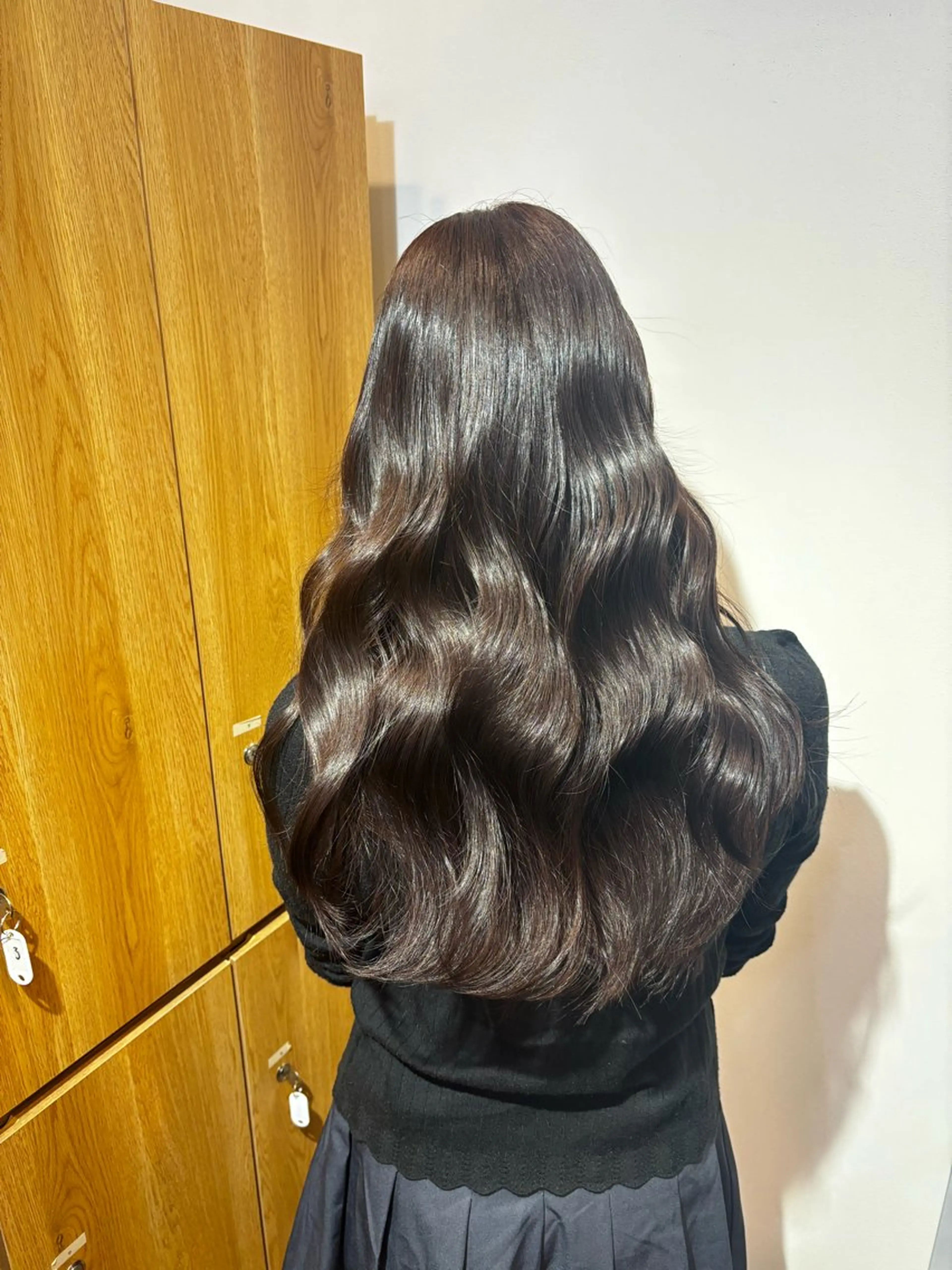 ロング カラー シオン/艶髪/ 暗髪カラーのヘアスタイル
