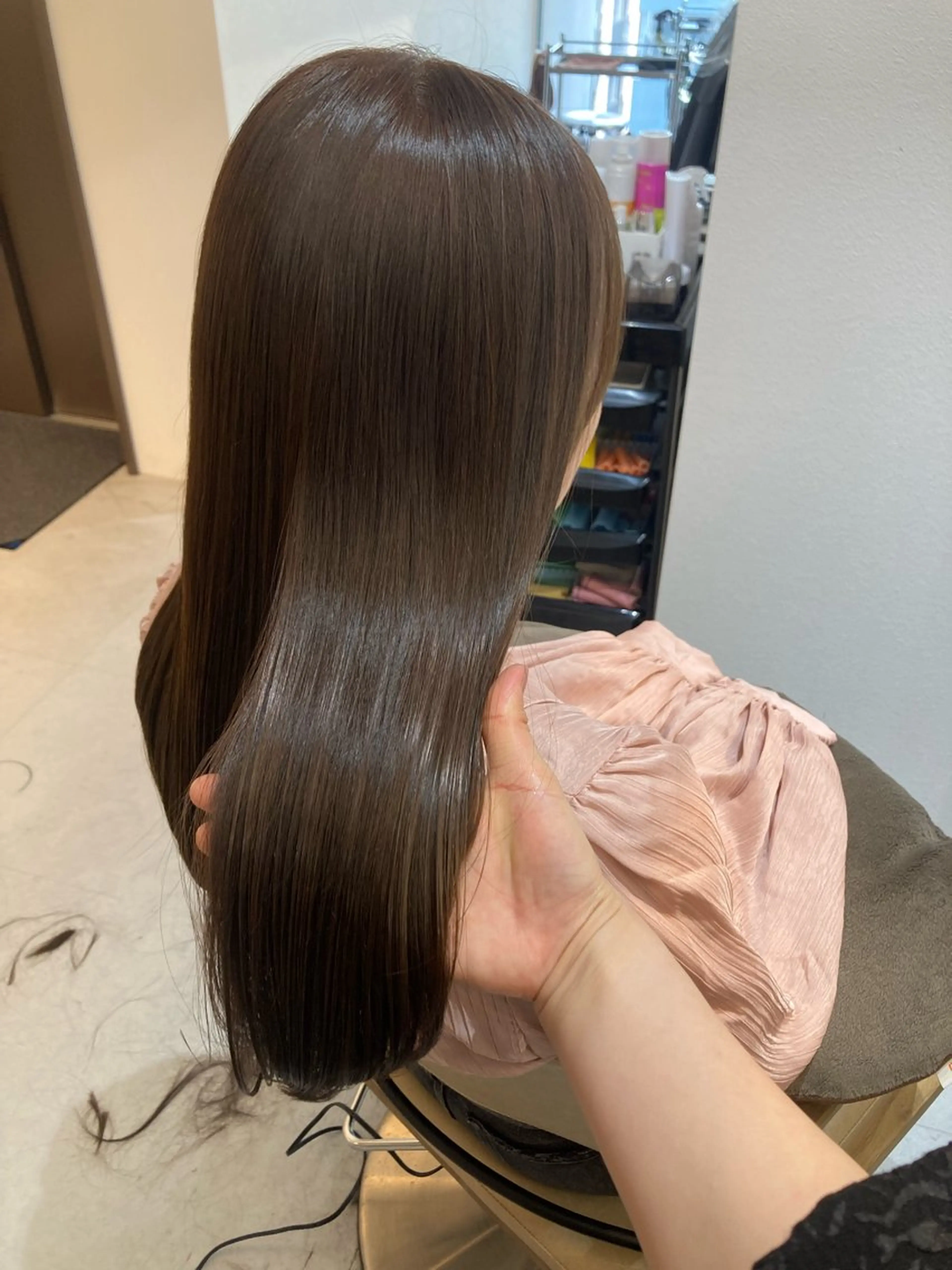 セミロング ✨色持ちの良い艶 カラー✨蟹江真世のヘアスタイル