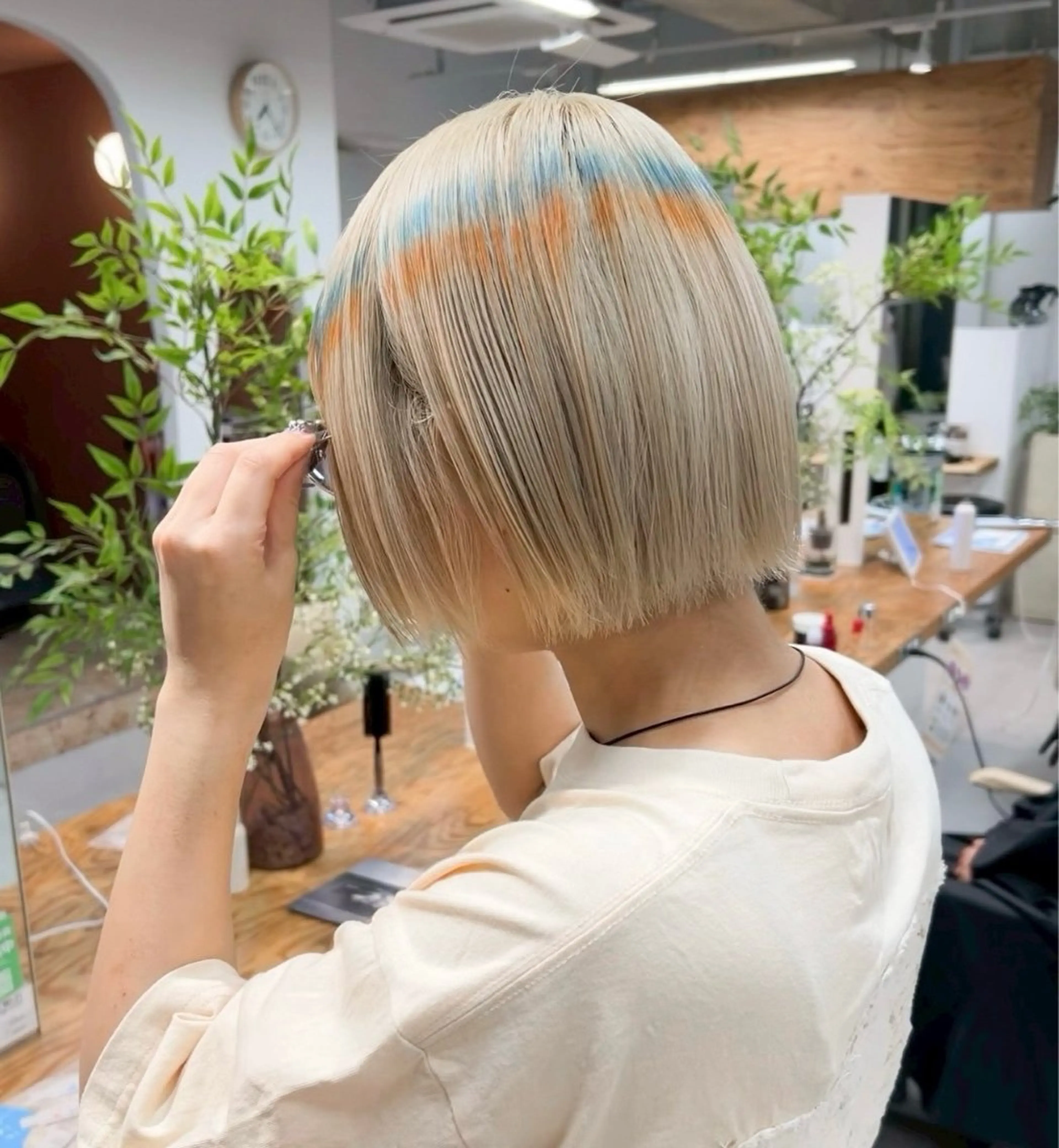 ショート カラー moon/髪質改善/ ブリーチ/レイヤー☪のヘアスタイル