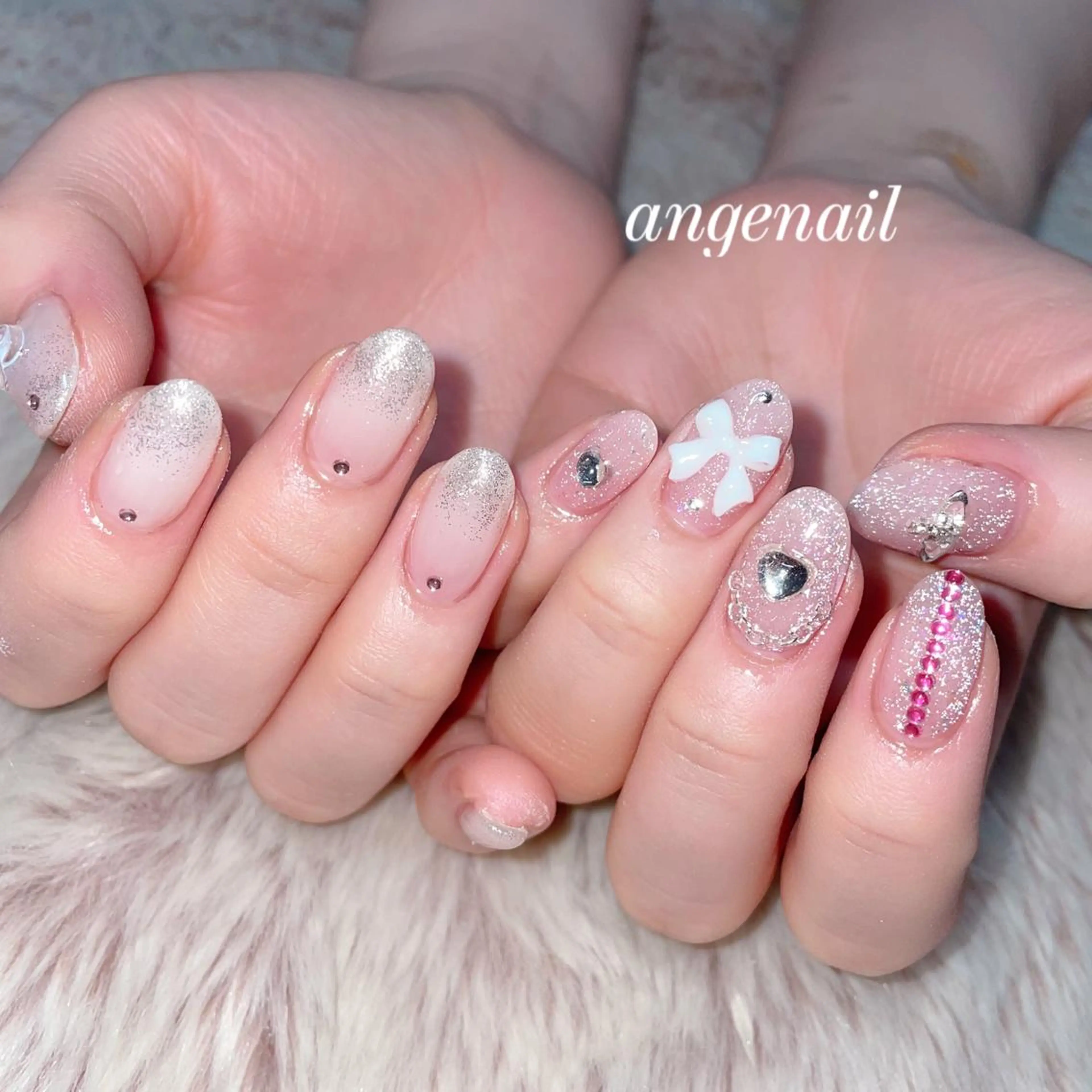 ネイル ハンドネイル オーナーネイリスト MAKIのネイルデザイン