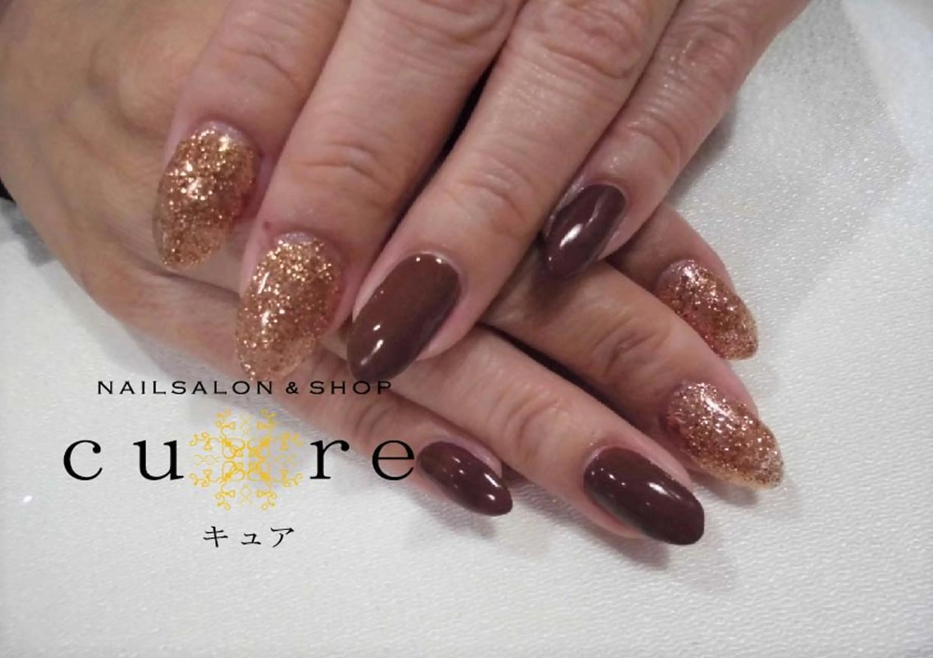 ミディアム ネイル ハンドネイル ネイルサロン Cureのネイルデザイン