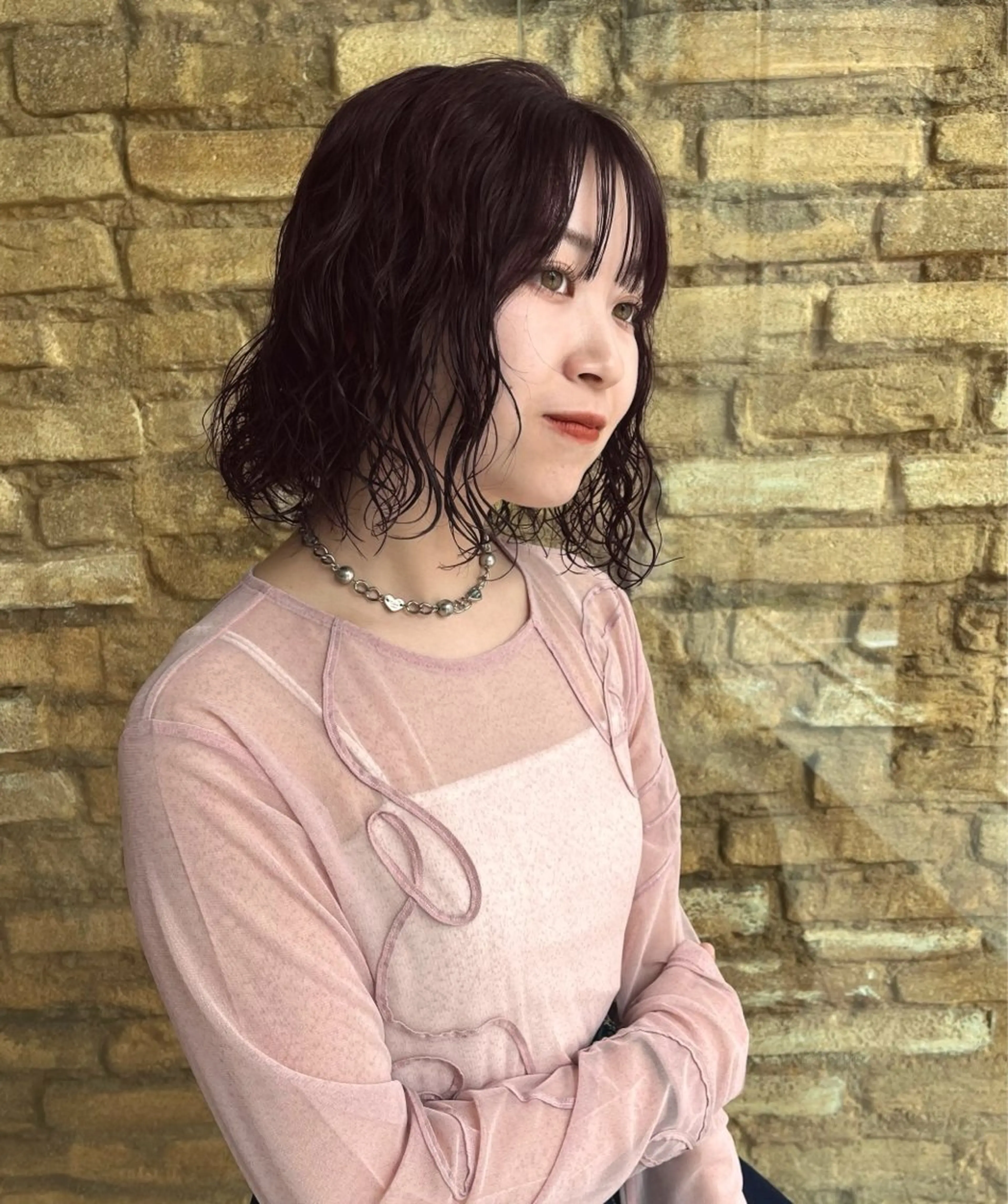 パーマ hair make BEHIVE ichibancho AVEDA所属・渡邉  日向子 ・レイヤー、縮毛矯正のヘアスタイル