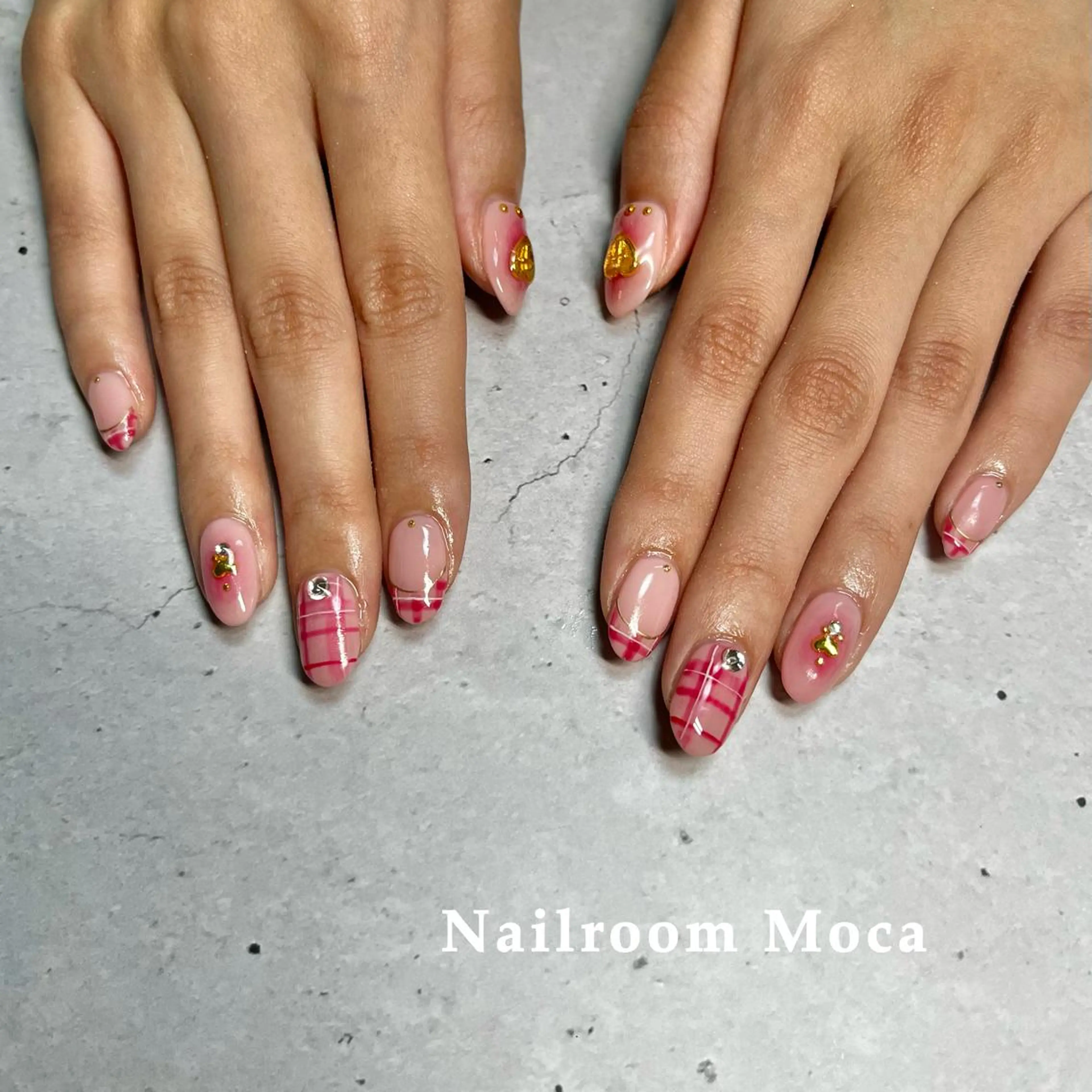 ネイル Nailroom Mocaのネイルデザイン