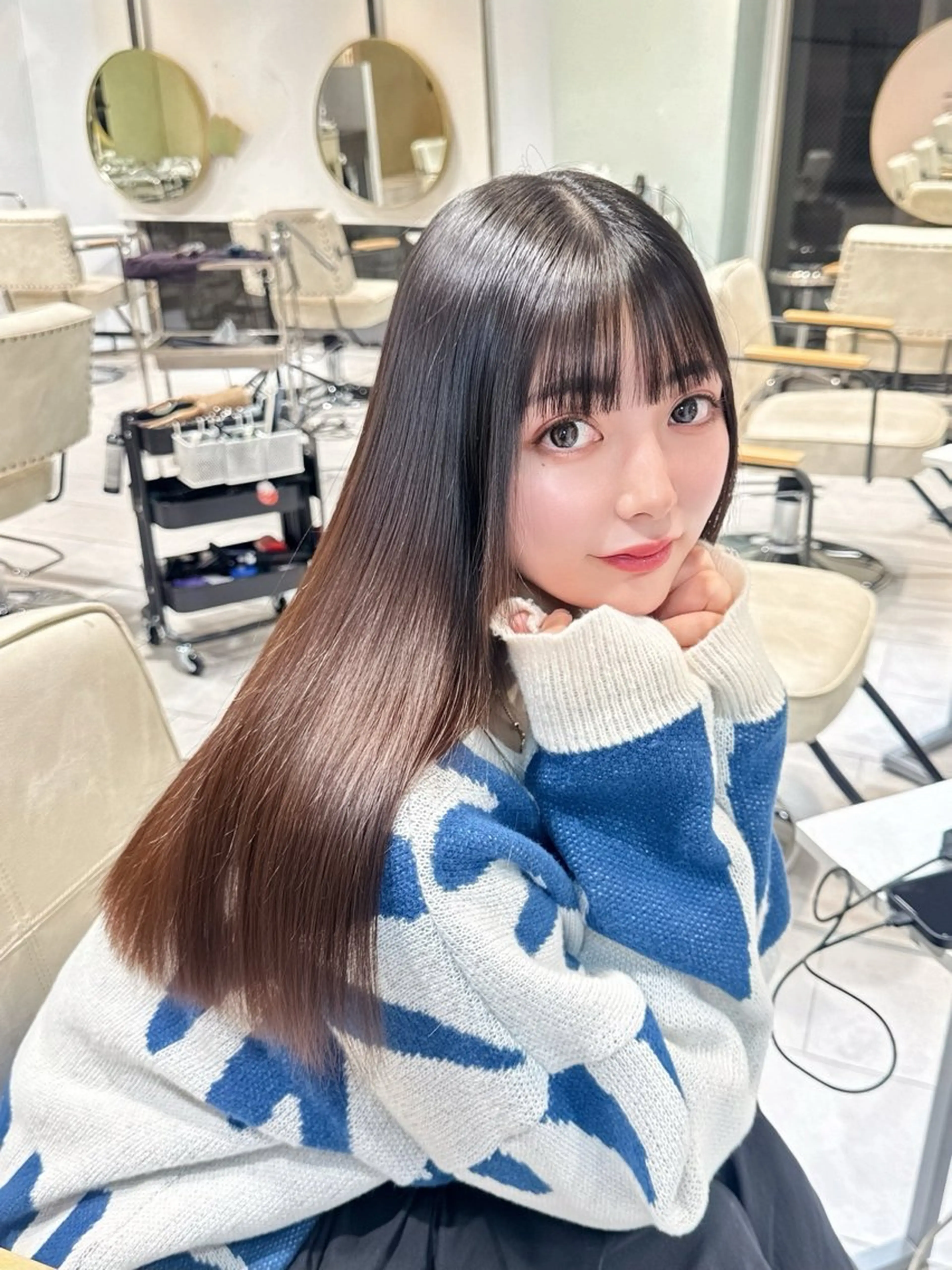 ロング 縮毛矯正 SALOWIN所属・ブリーチ 縮毛矯正/ 艶髪/COCONAのヘアスタイル