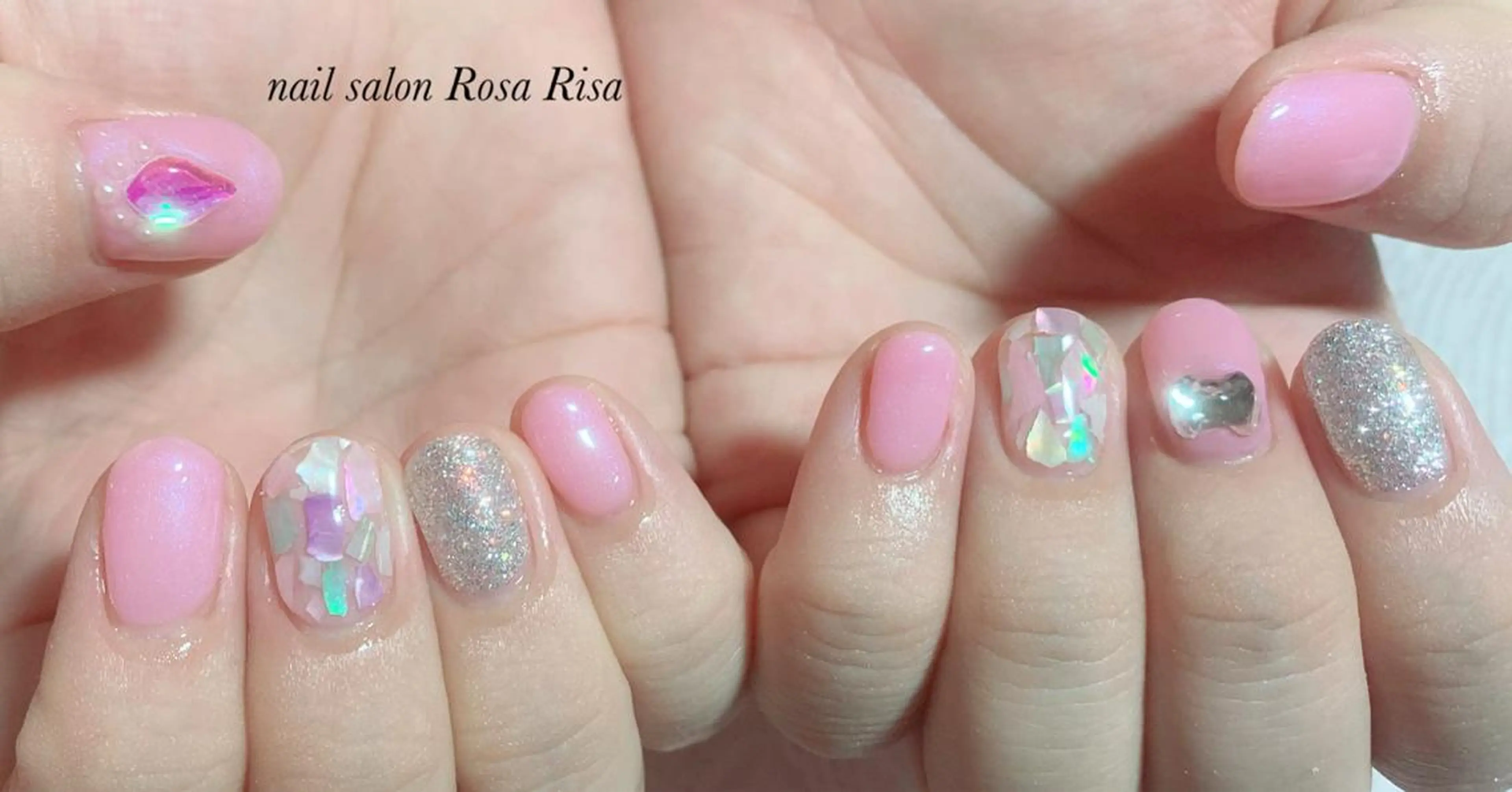 ショート ネイル ネイルスタジオ シェイクユアハンズのネイルデザイン