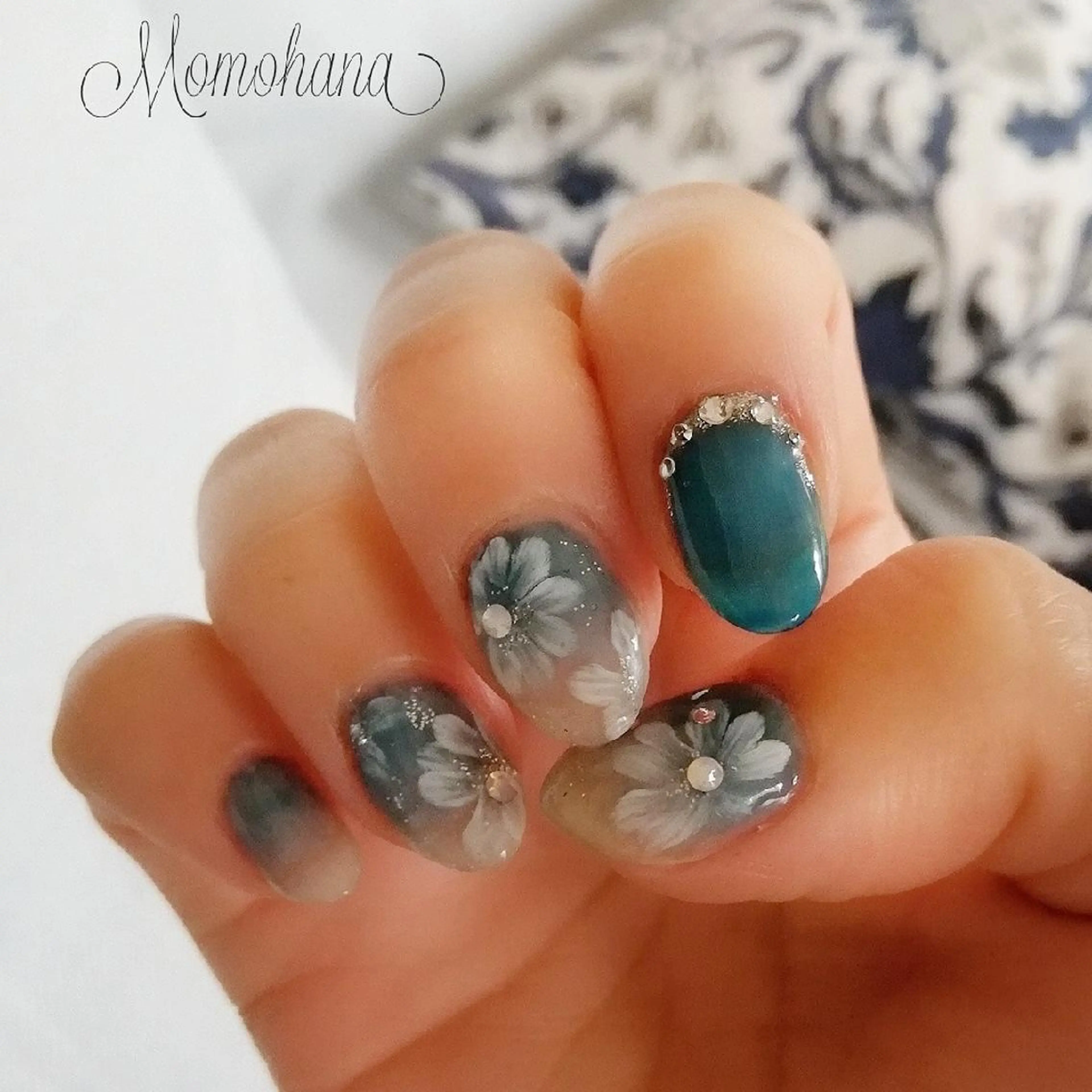 ネイル momohana  のネイルデザイン