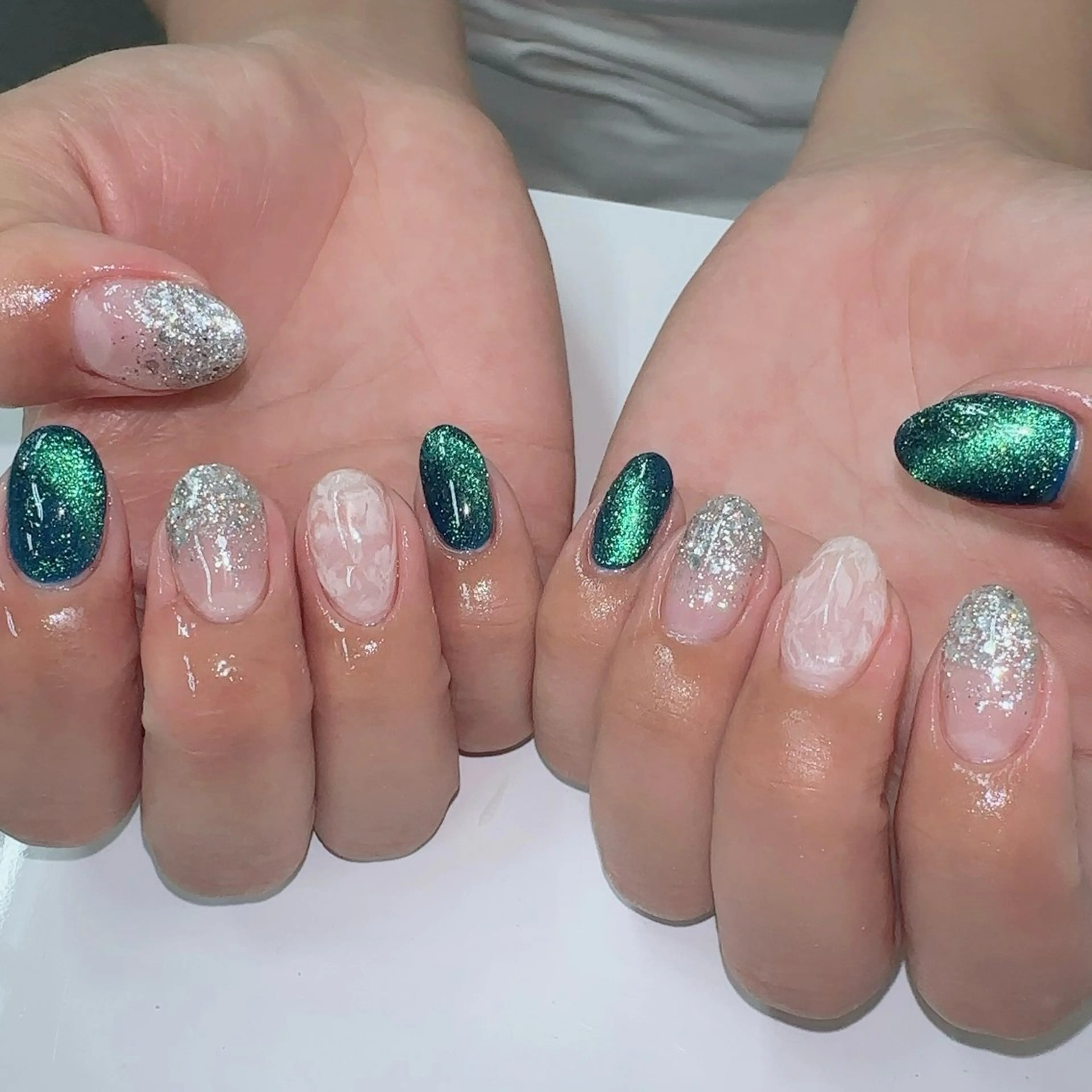 ネイル マグネットネイル ハンドネイル KAONAILpg東大和店所属・KAONAIL ☆MAI☆のネイルデザイン