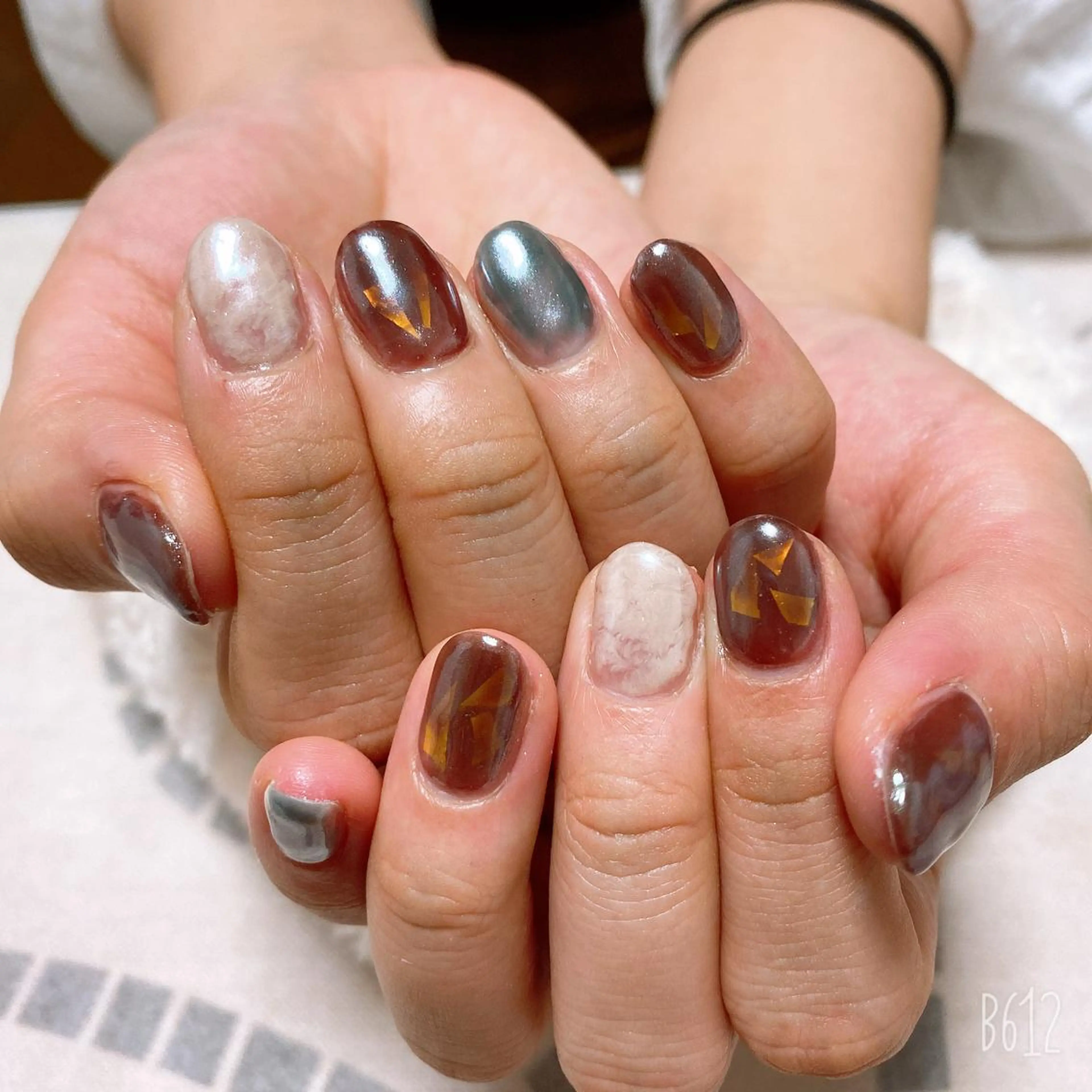 ネイル The Best Beauty受付担当のヘアスタイル