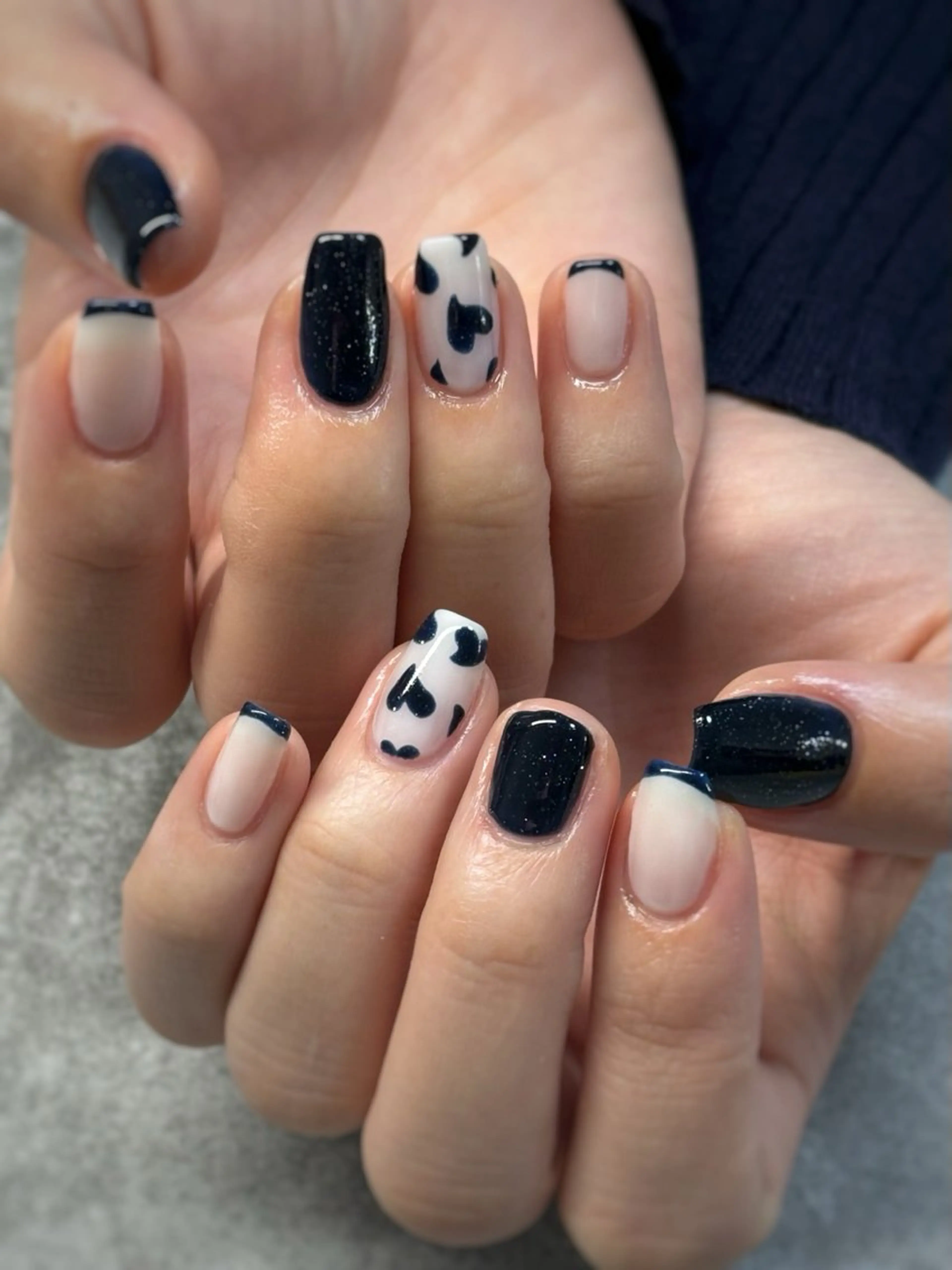 ネイル フレンチネイル ガーリー ハート ハンドネイル FIORITURA Maikoのネイルデザイン