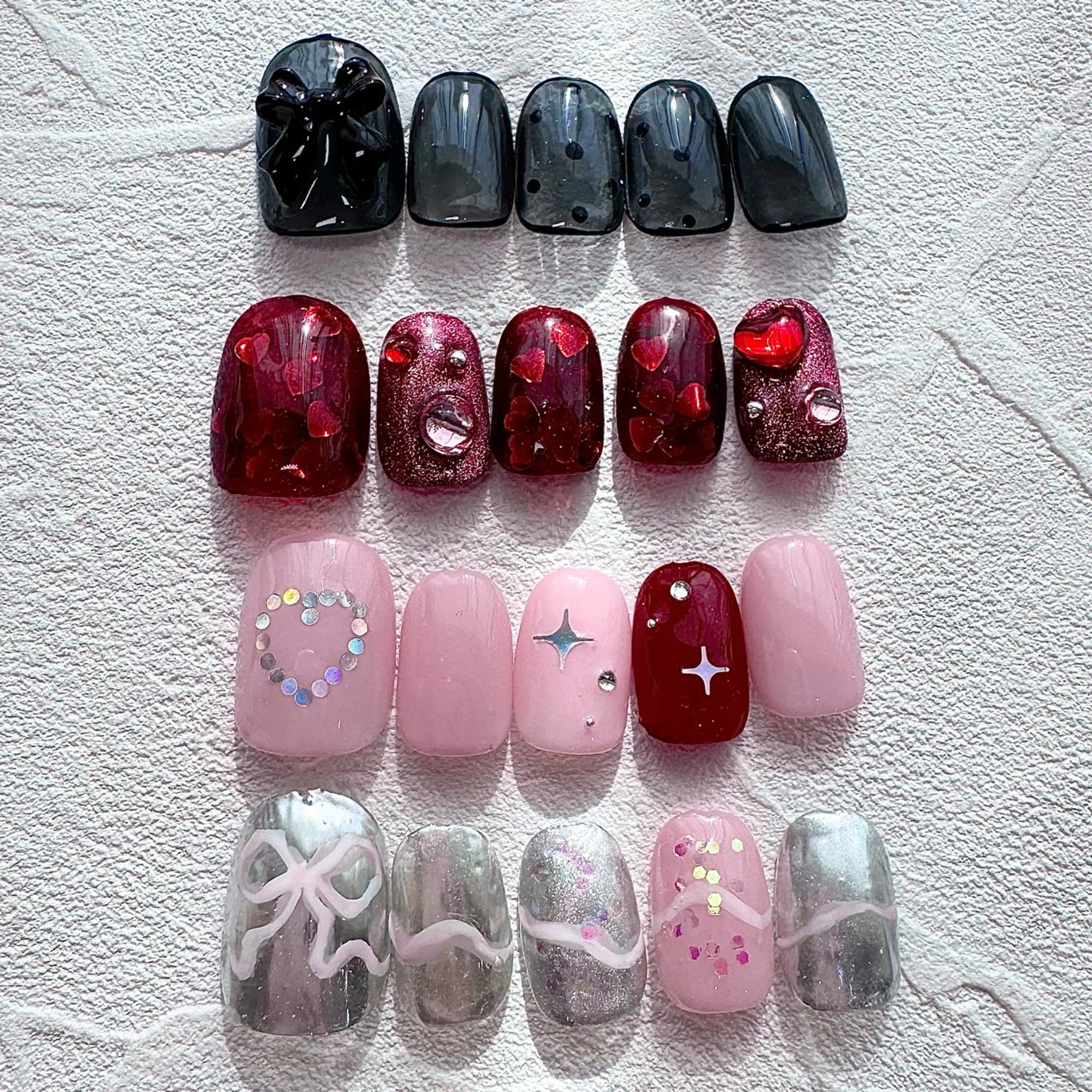 ネイル バレンタイン RIEKO🍒 ワンホン♡推しネイルのネイルデザイン