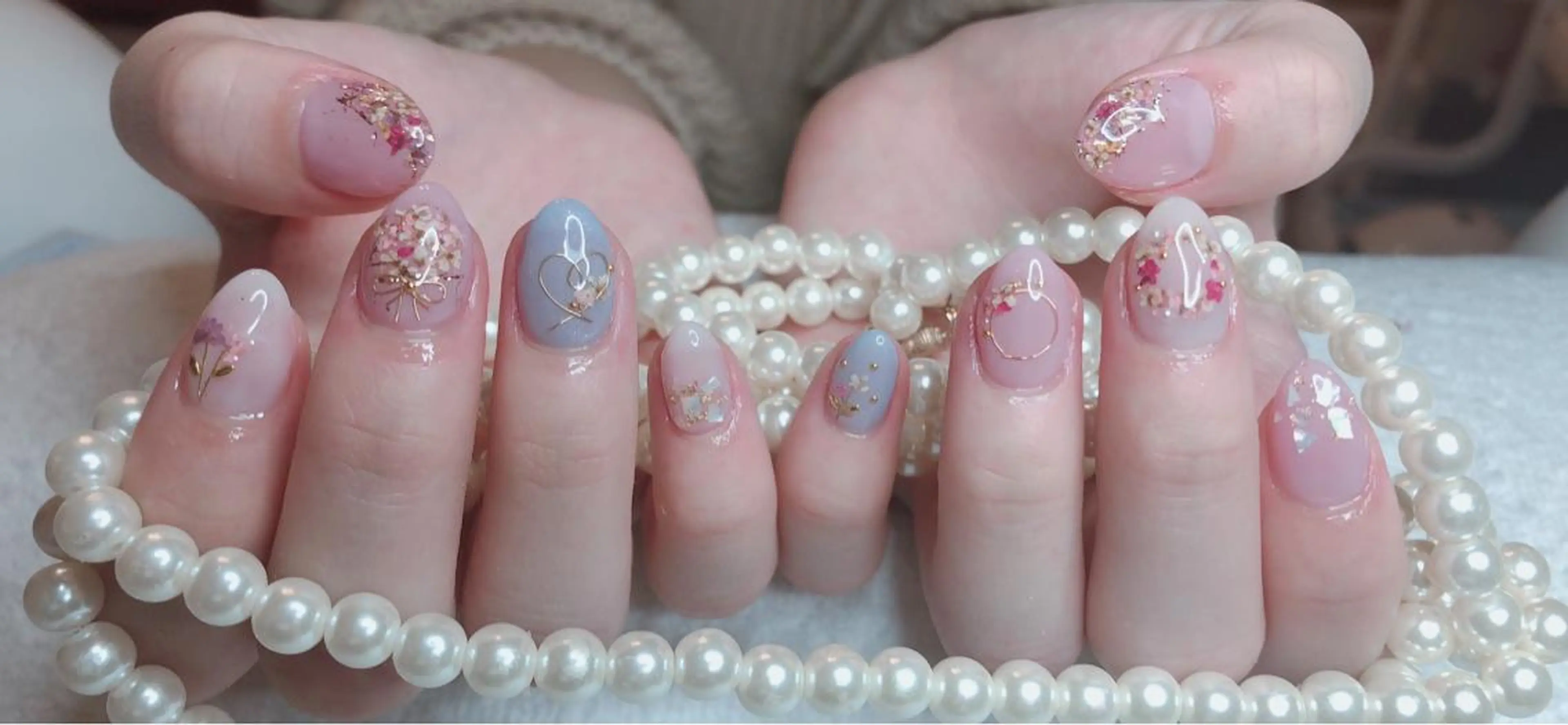 セミロング ネイル ハンドネイル 長さ出し専門 nynaのネイルデザイン