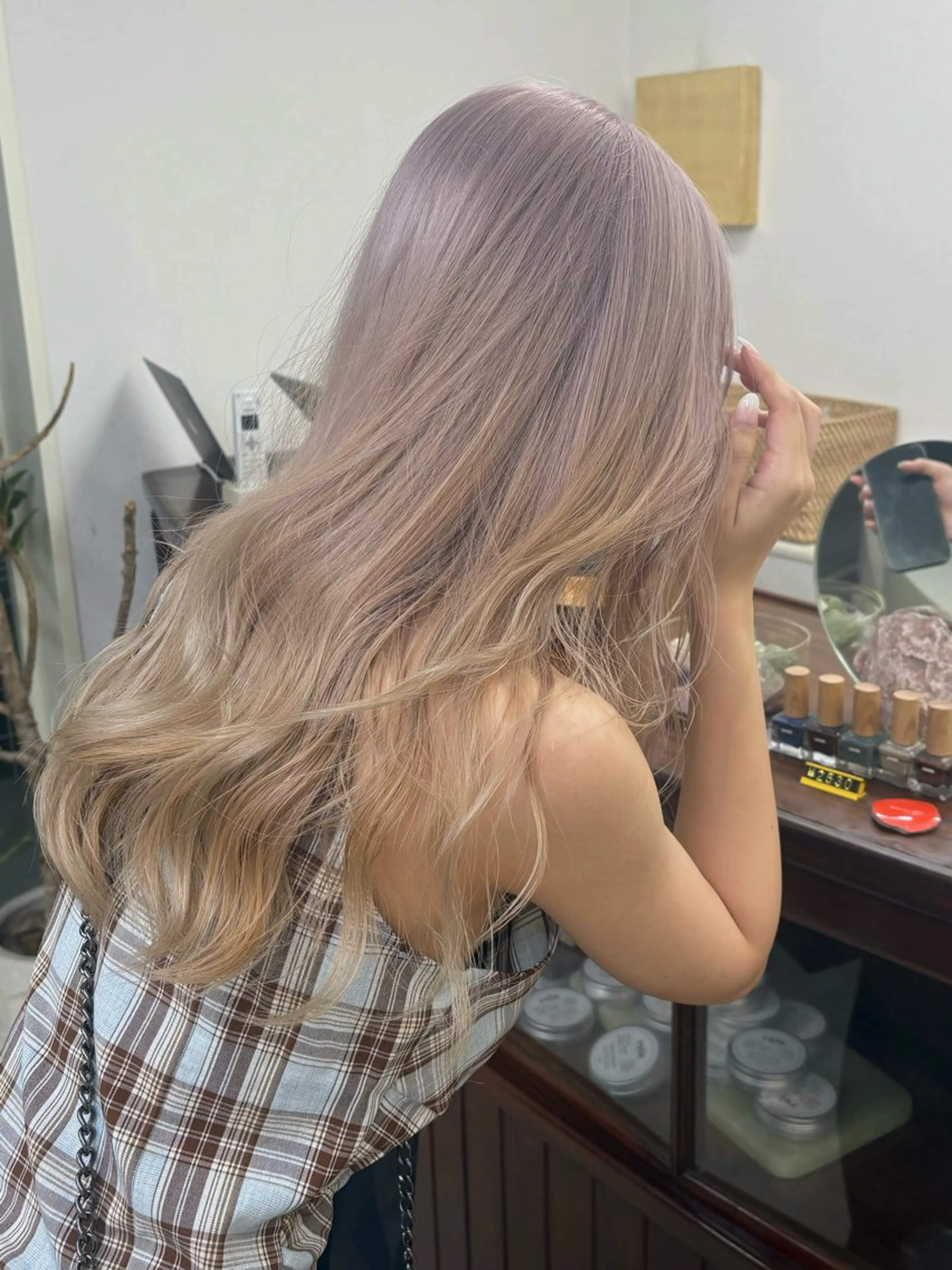 カラー ベージュカラー ハイトーンカラー ミルクティーベージュ nappe🐏 栄／矢場町のヘアスタイル