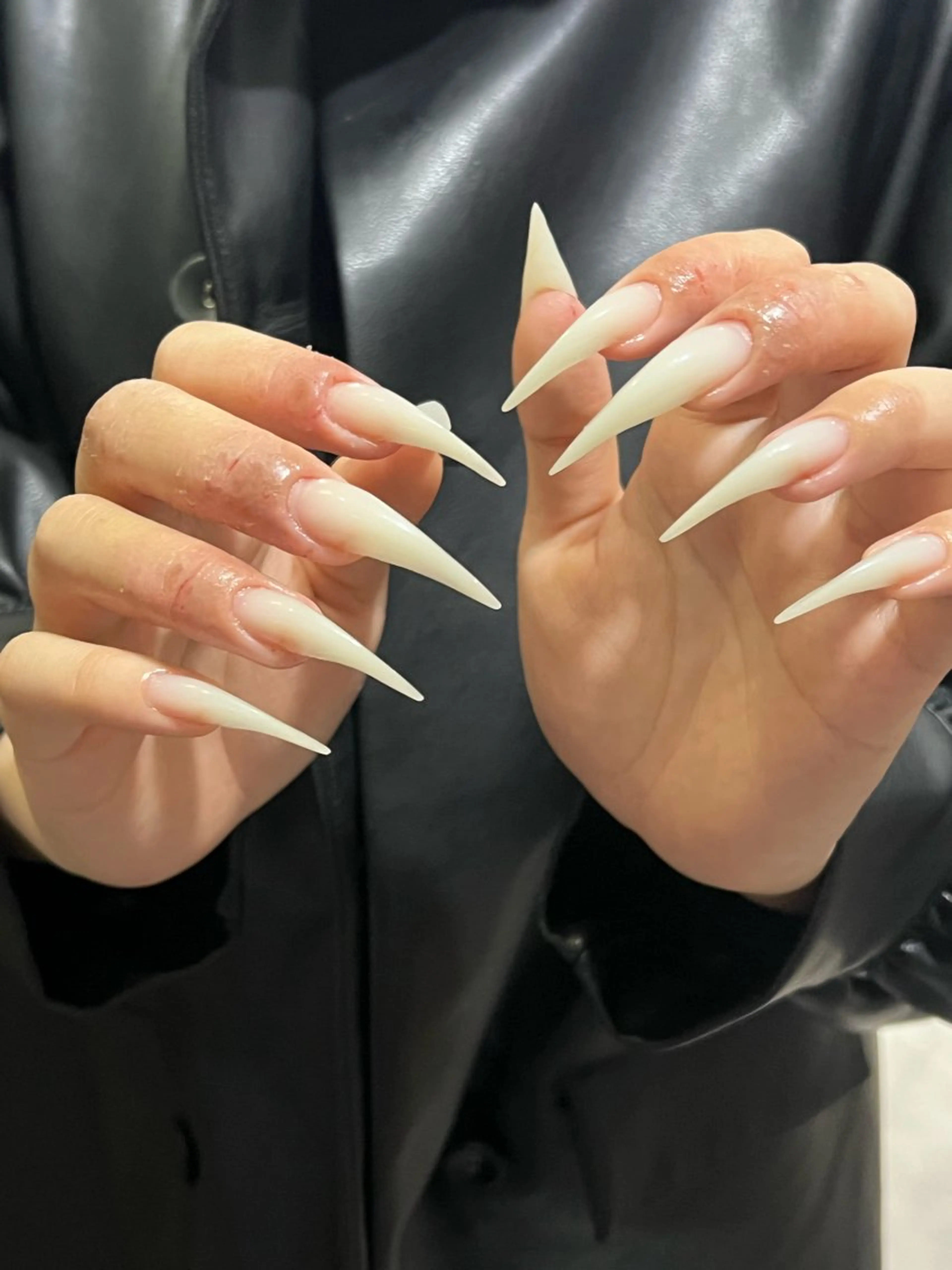 ネイル ハンドネイル Hata nail 🎀個性派ニュアンスのネイルデザイン