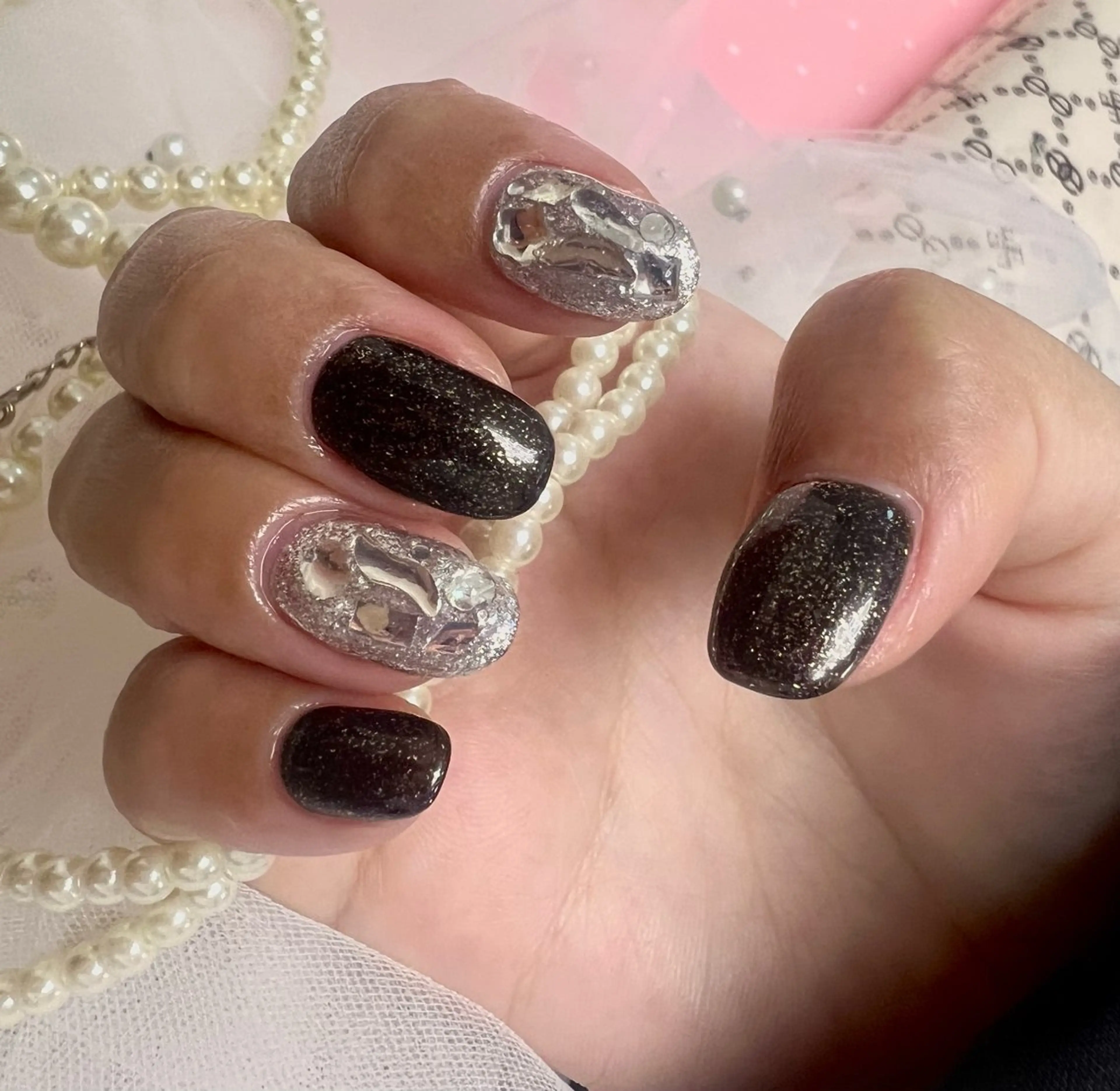 ネイル アートネイル チークネイル 成人式 長さ出し フットネイル ハンドネイル フットネイル ハンドケア YK Rinのネイルデザイン