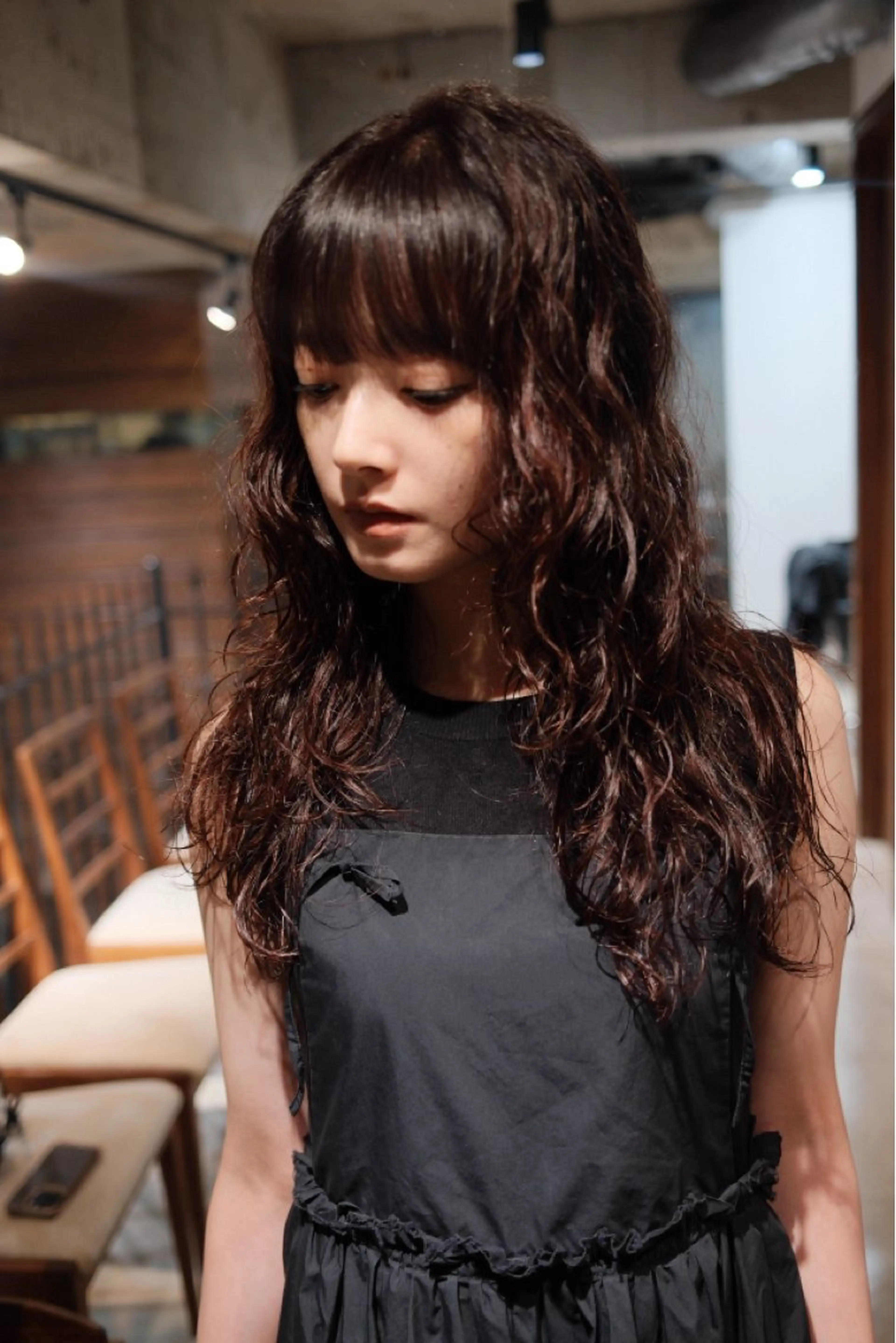 ロング カラー パーマ ブリーチ ボルドーカラー レッドカラー ボブ トリートメント 【お洒落パーマ】 Elme　肥塚康汰郎のヘアスタイル