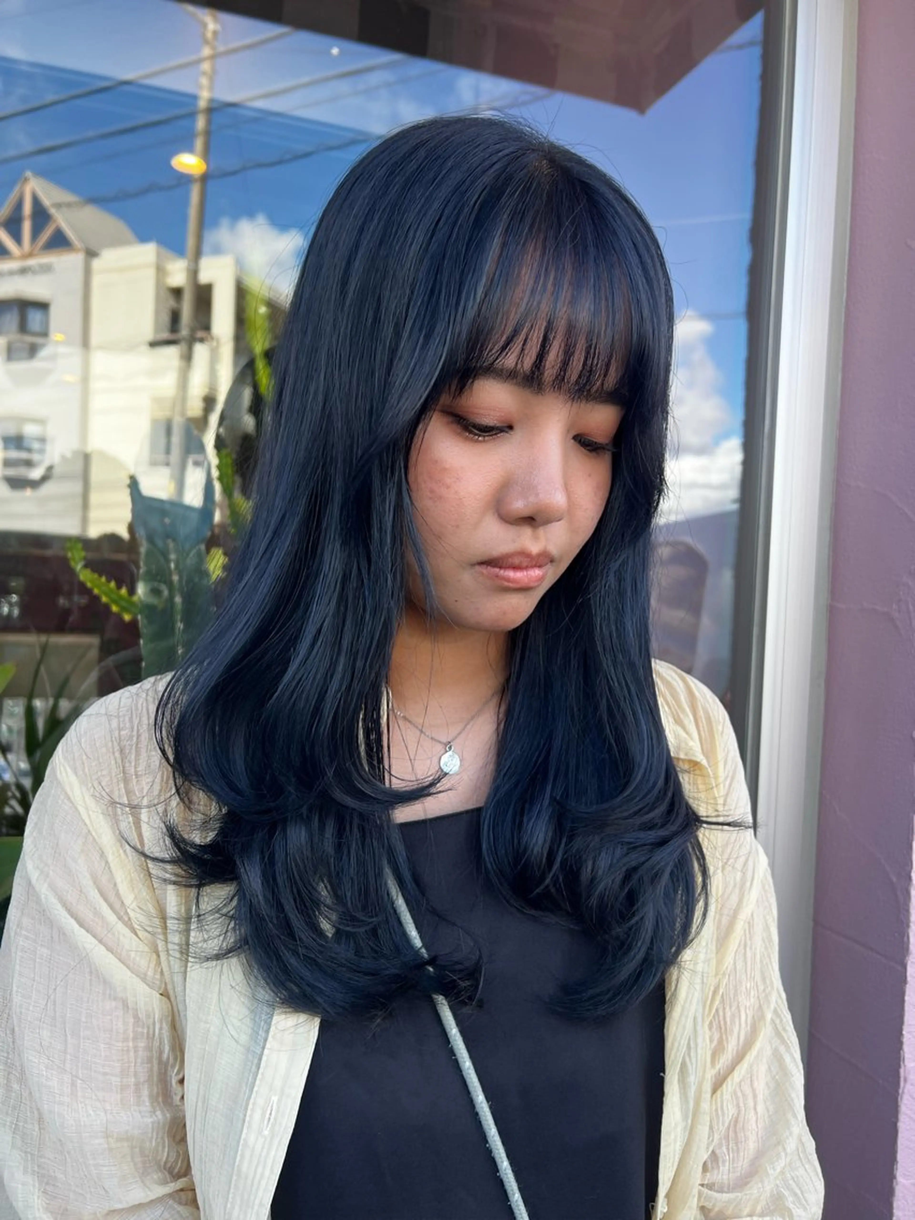 ロング カラー アッシュ 黒髪 ブリーチ ブルーカラー ブルーブラック 🌿寄り添い型美容師 🌿yuiのヘアスタイル