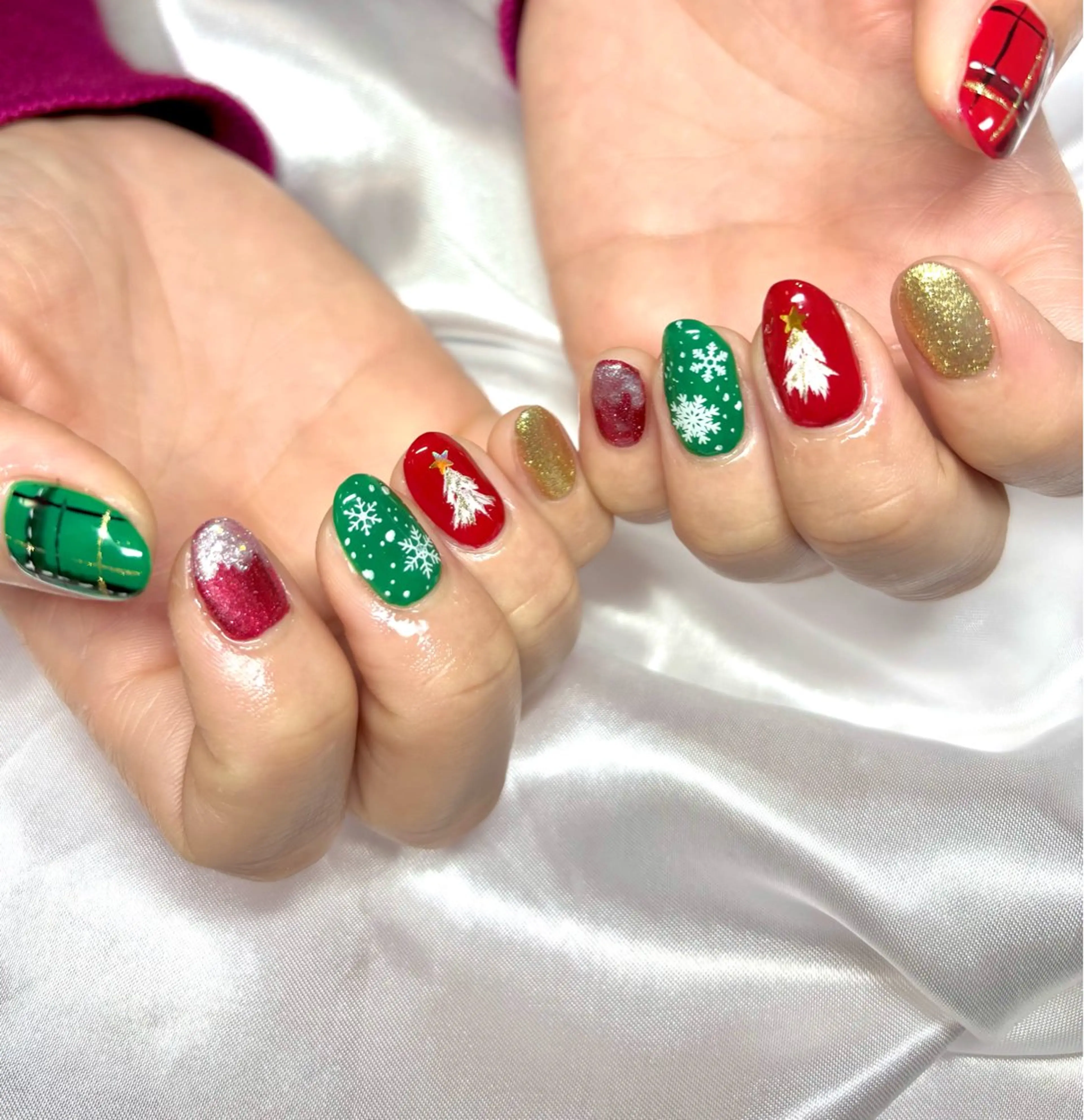 ショート クリスマス LOVEnail tomoのネイルデザイン