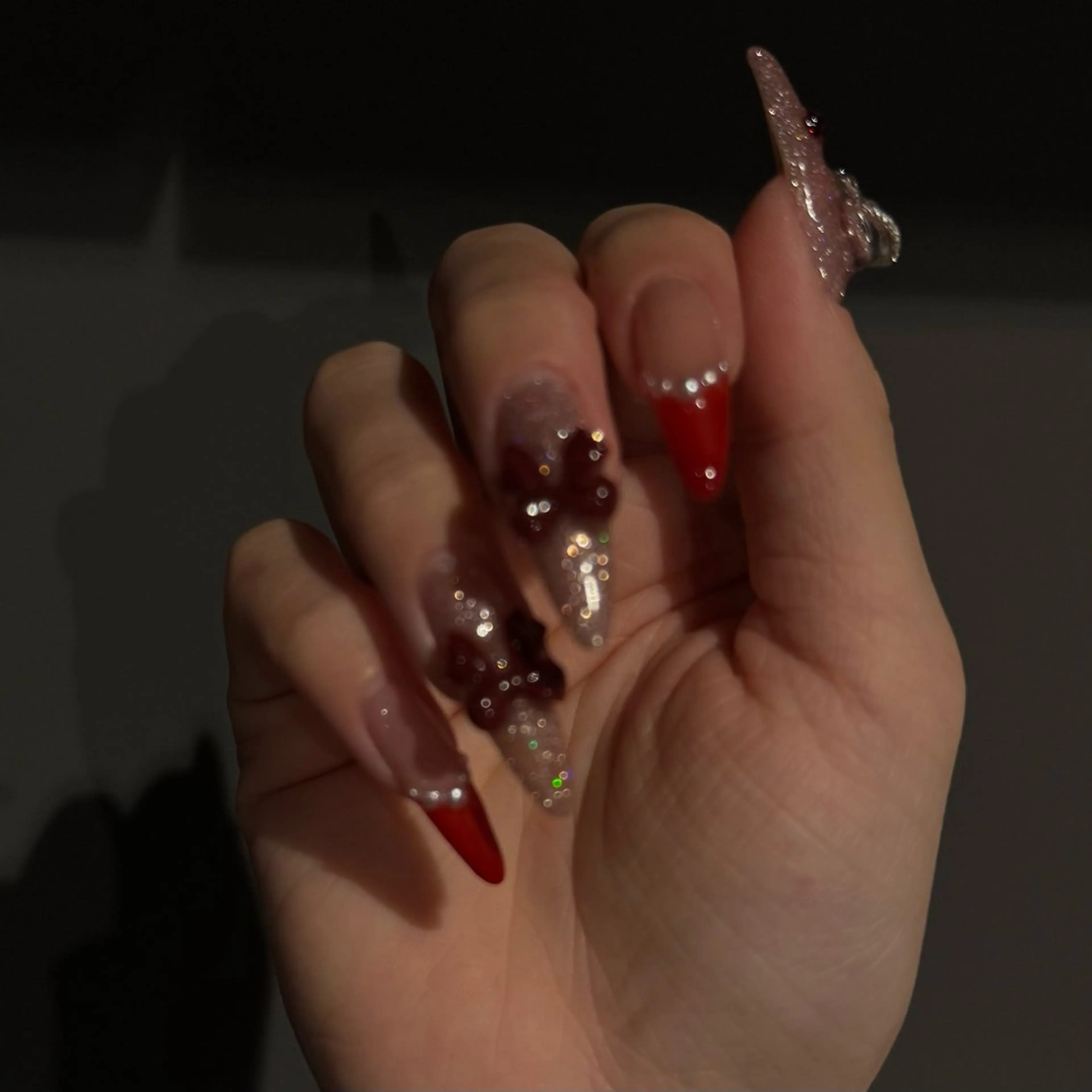 ネイル Derma所属・furukawa mahoのネイルデザイン