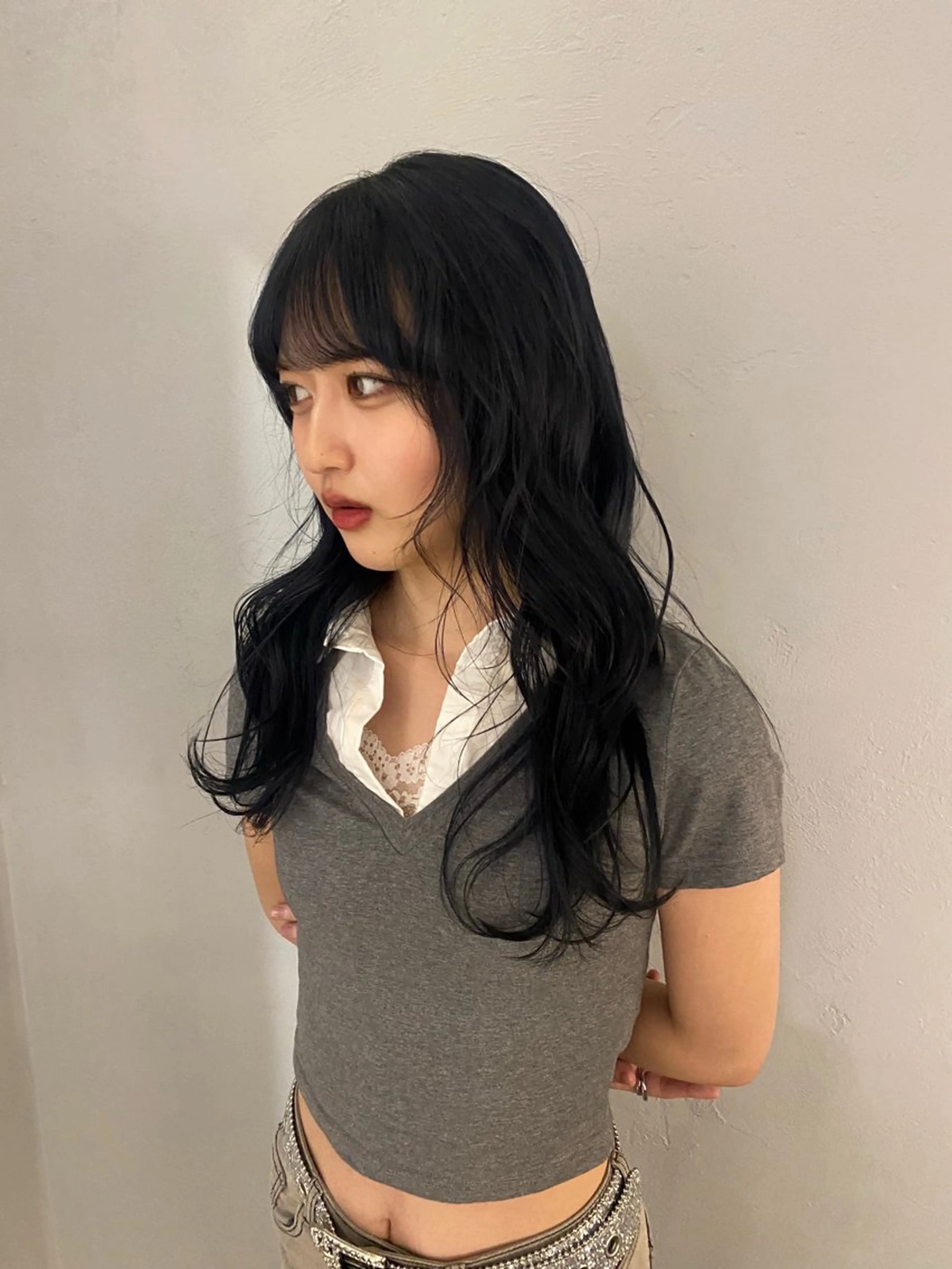 ロング カラー ブリーチ 透明感カラー 顔周りカット Lomalia Yuzuki*∴のヘアスタイル