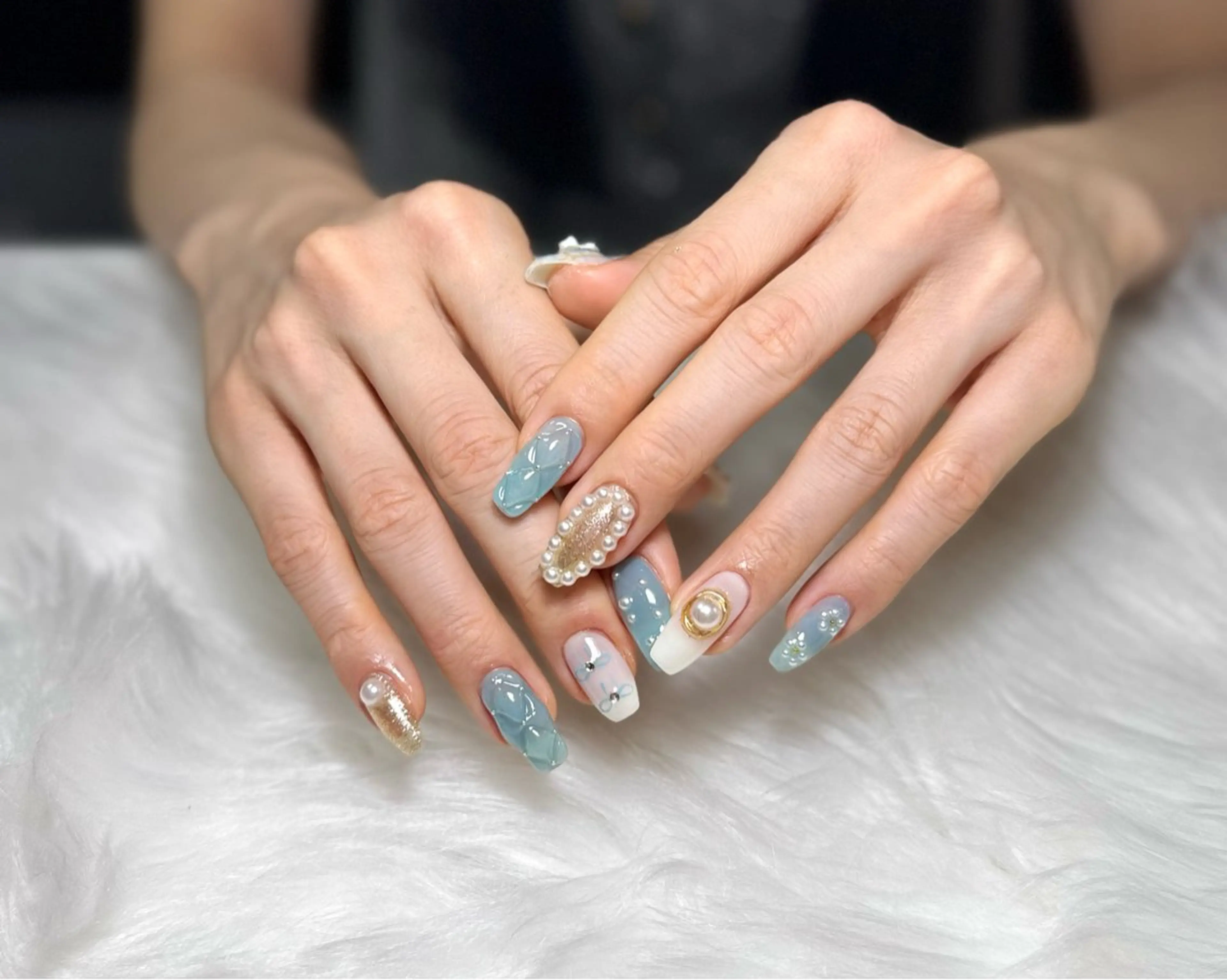 ネイル オーロラネイル チークネイル フットネイル フレンチネイル ジェルネイル Nichi Nailsのネイルデザイン