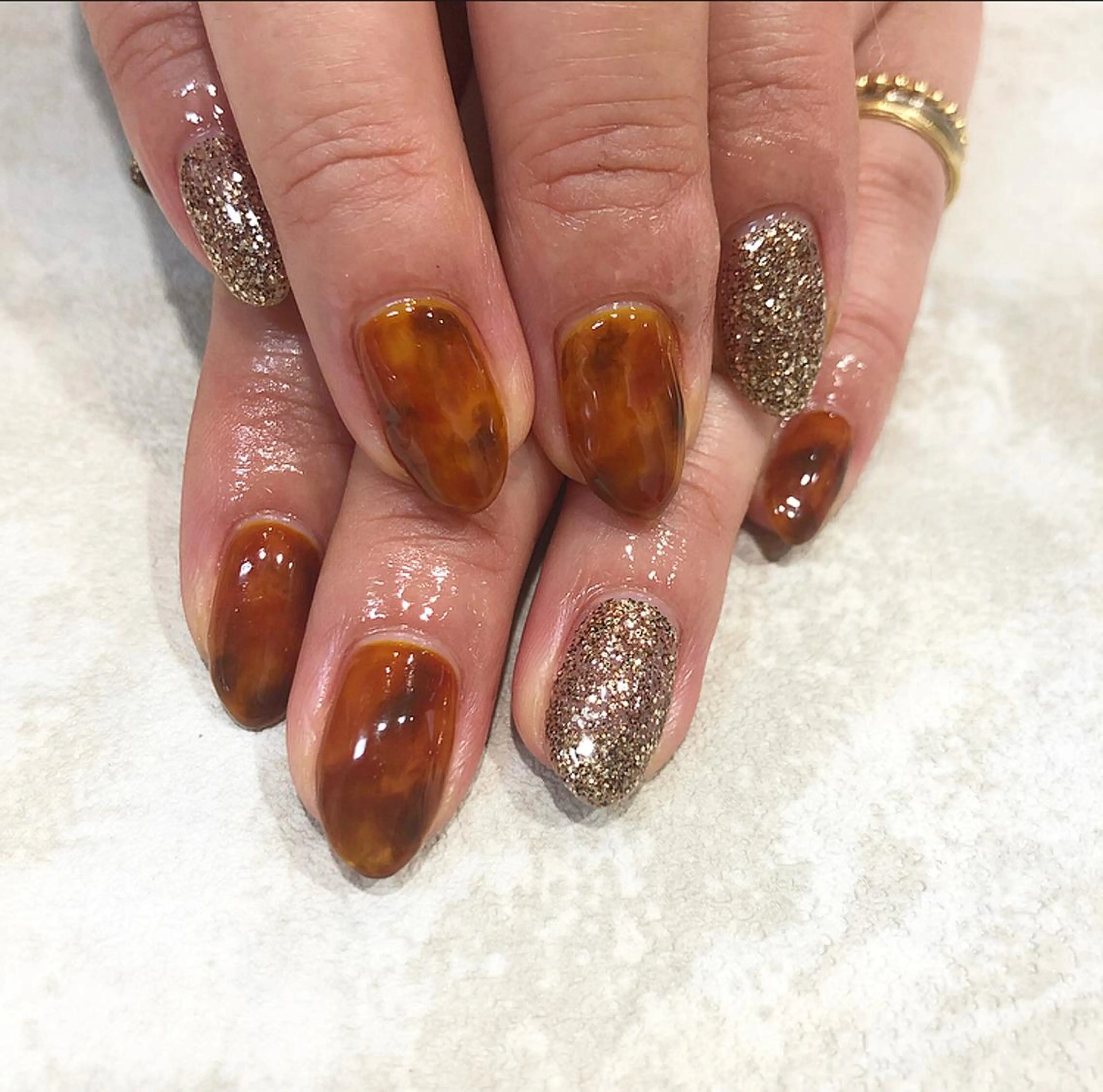 ネイル べっ甲ネイル rina eye&nailのマツエク・マツパデザイン