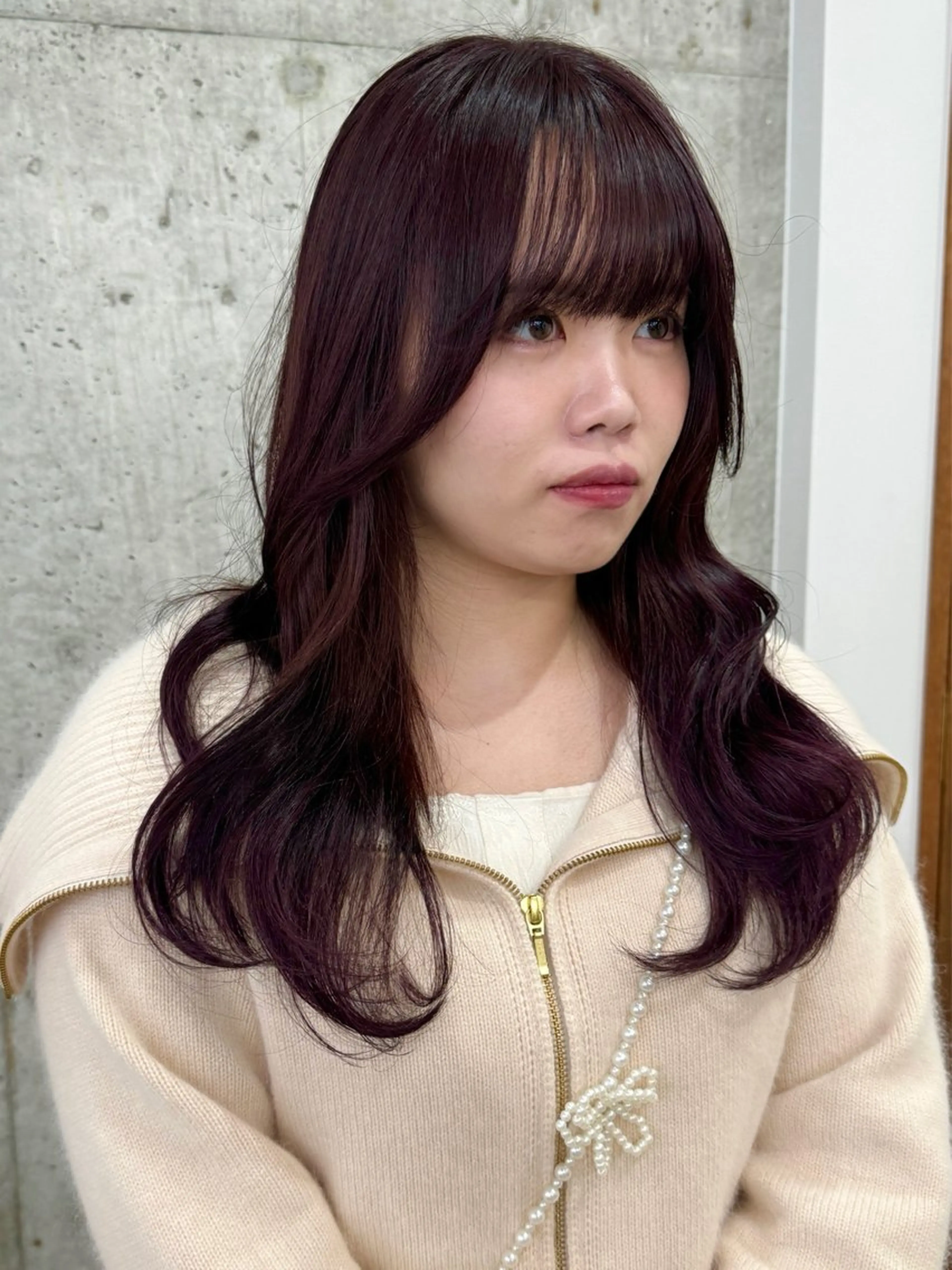 ロング レイヤーカット 切りっぱなしボブ/ ブリーチカラー/大塚のヘアスタイル