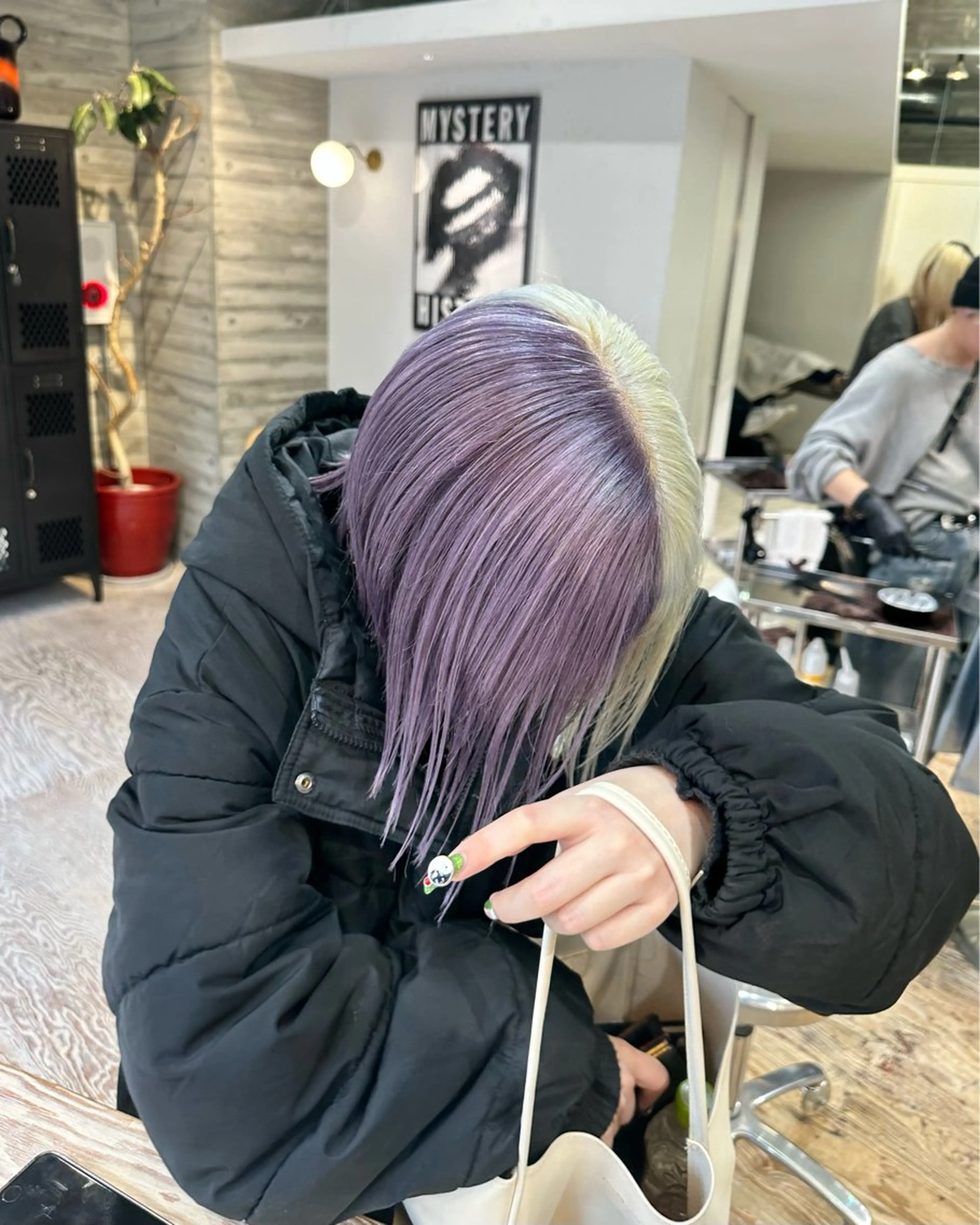 カラー 抜きっぱなしブロンド ササキカズマのヘアスタイル