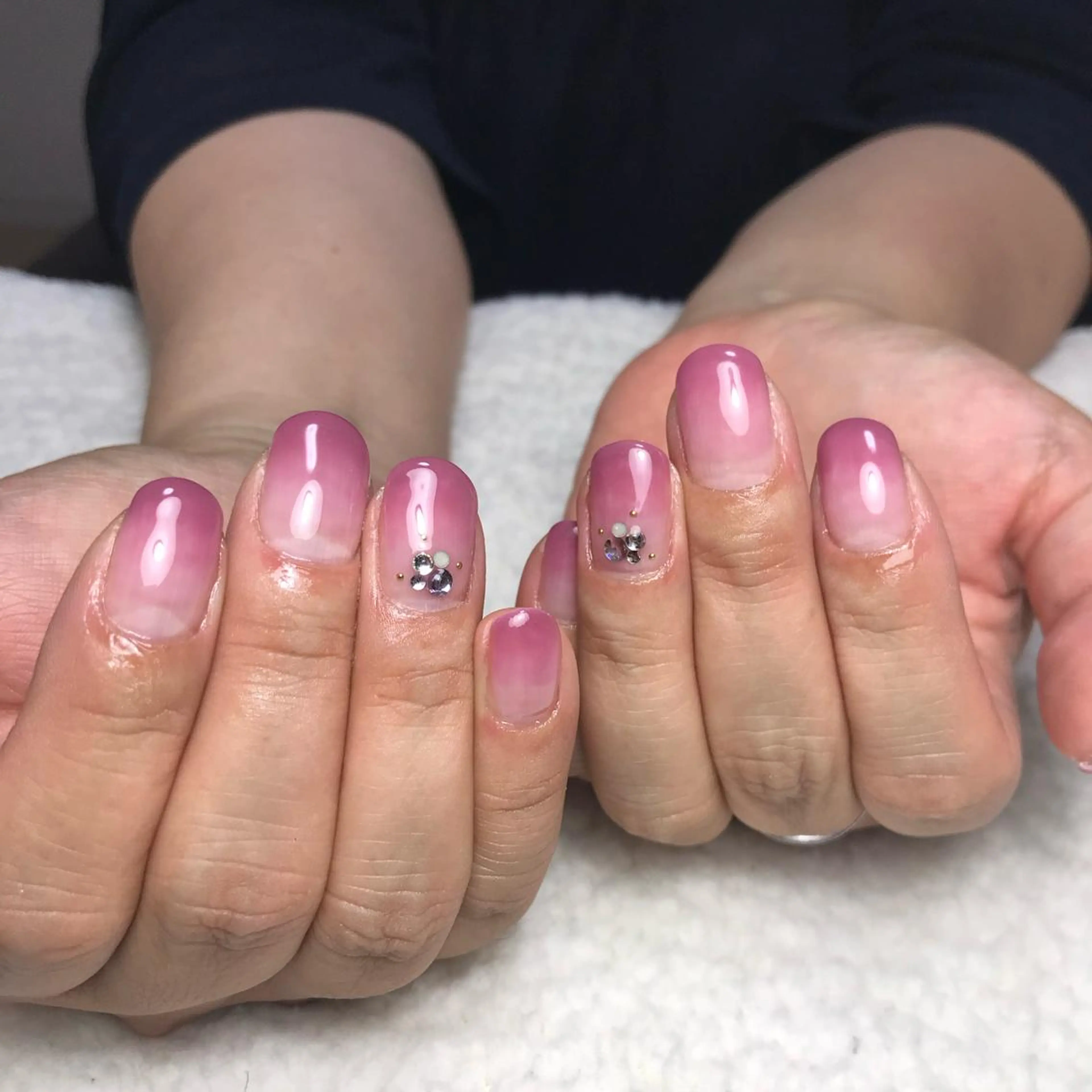 ネイル グラデーション ハンドネイル COCO+所属・COCO +のエステ・リラクイメージ