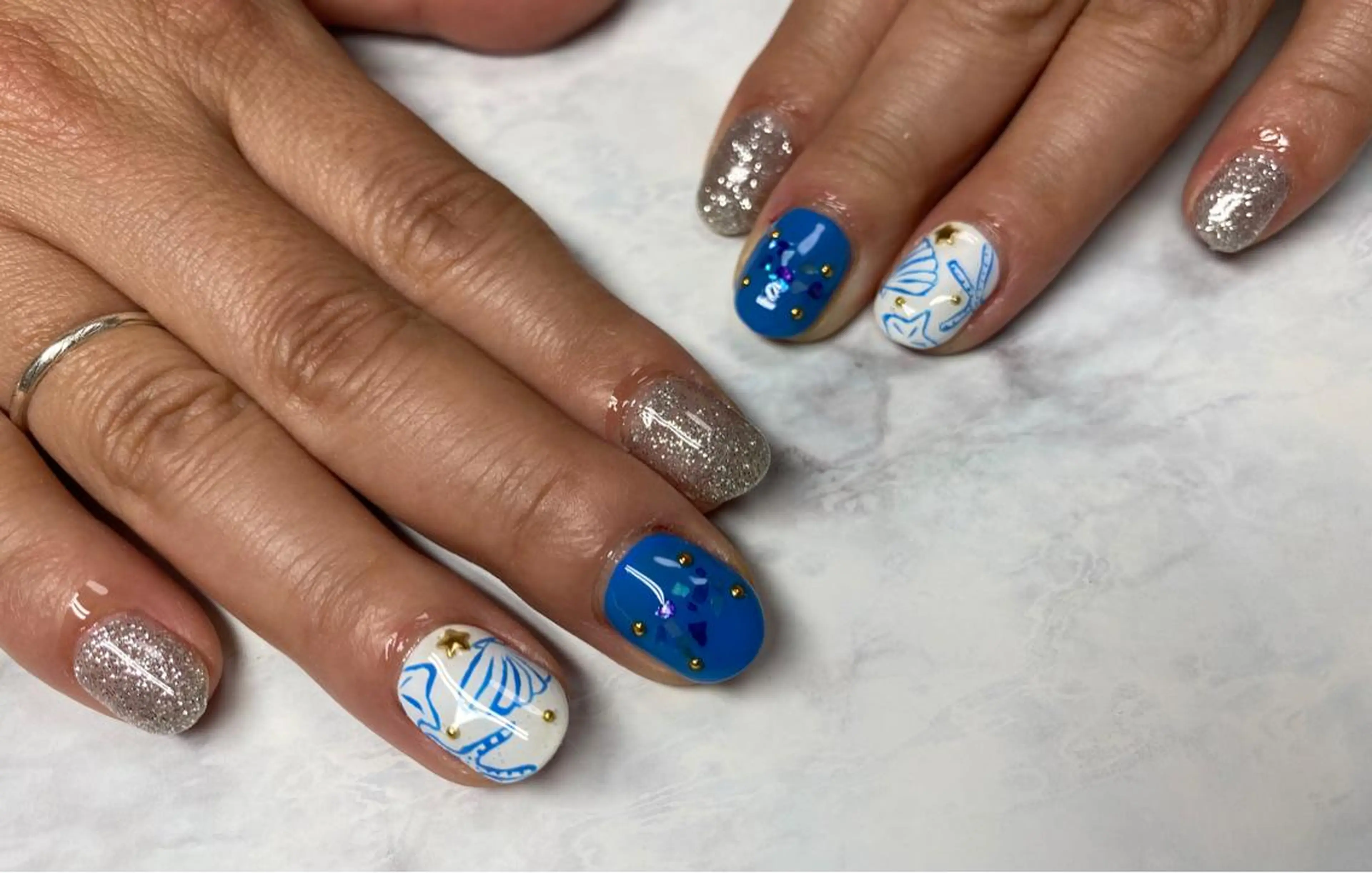 ネイル ハンドネイル Mana‪ ‪·͜· ❤︎‬のネイルデザイン