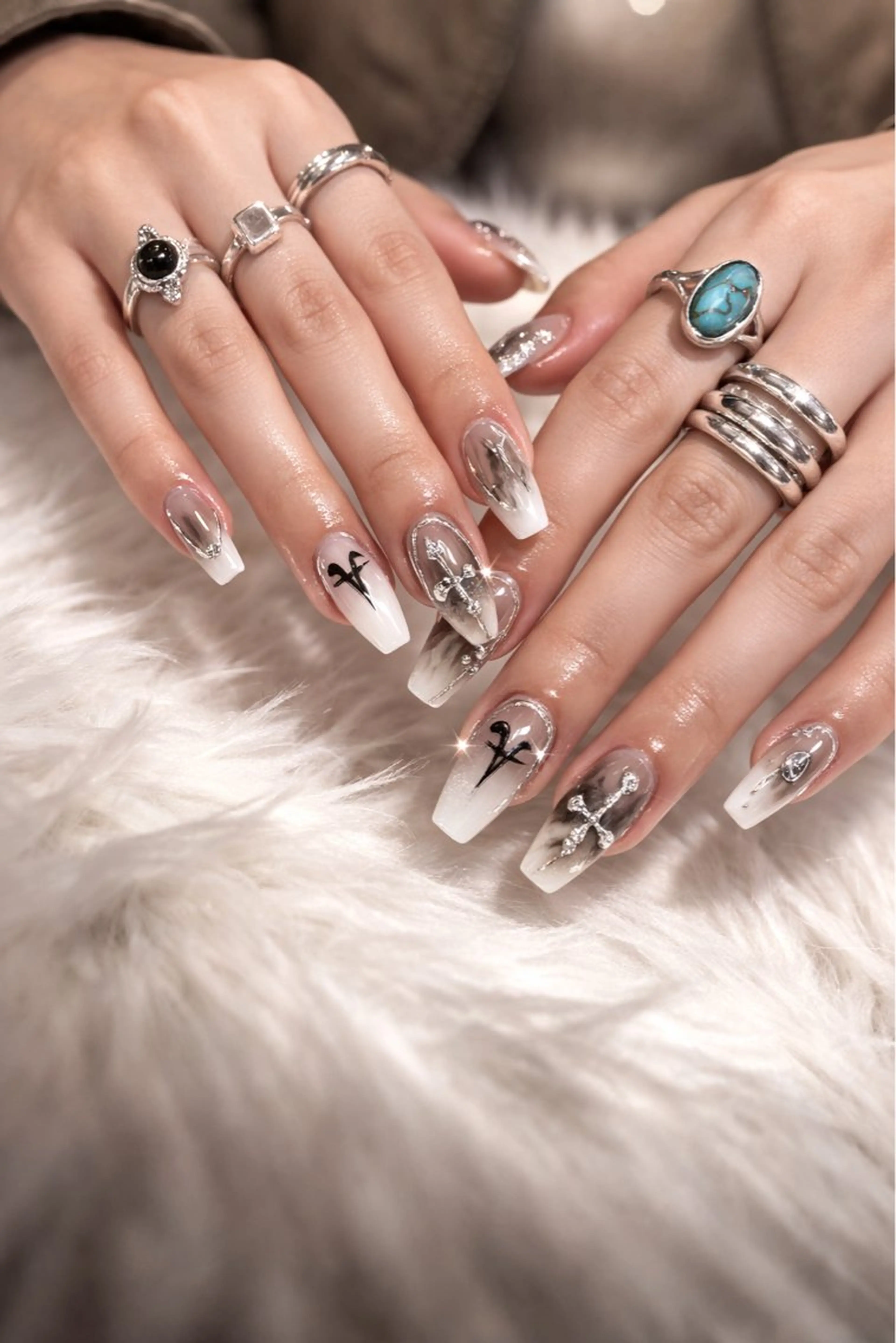 ネイル アートネイル 長さ出し ジェルネイル グラデーション ハート ANNA NAIL SALON所属・チャン ティ ジエンのネイルデザイン