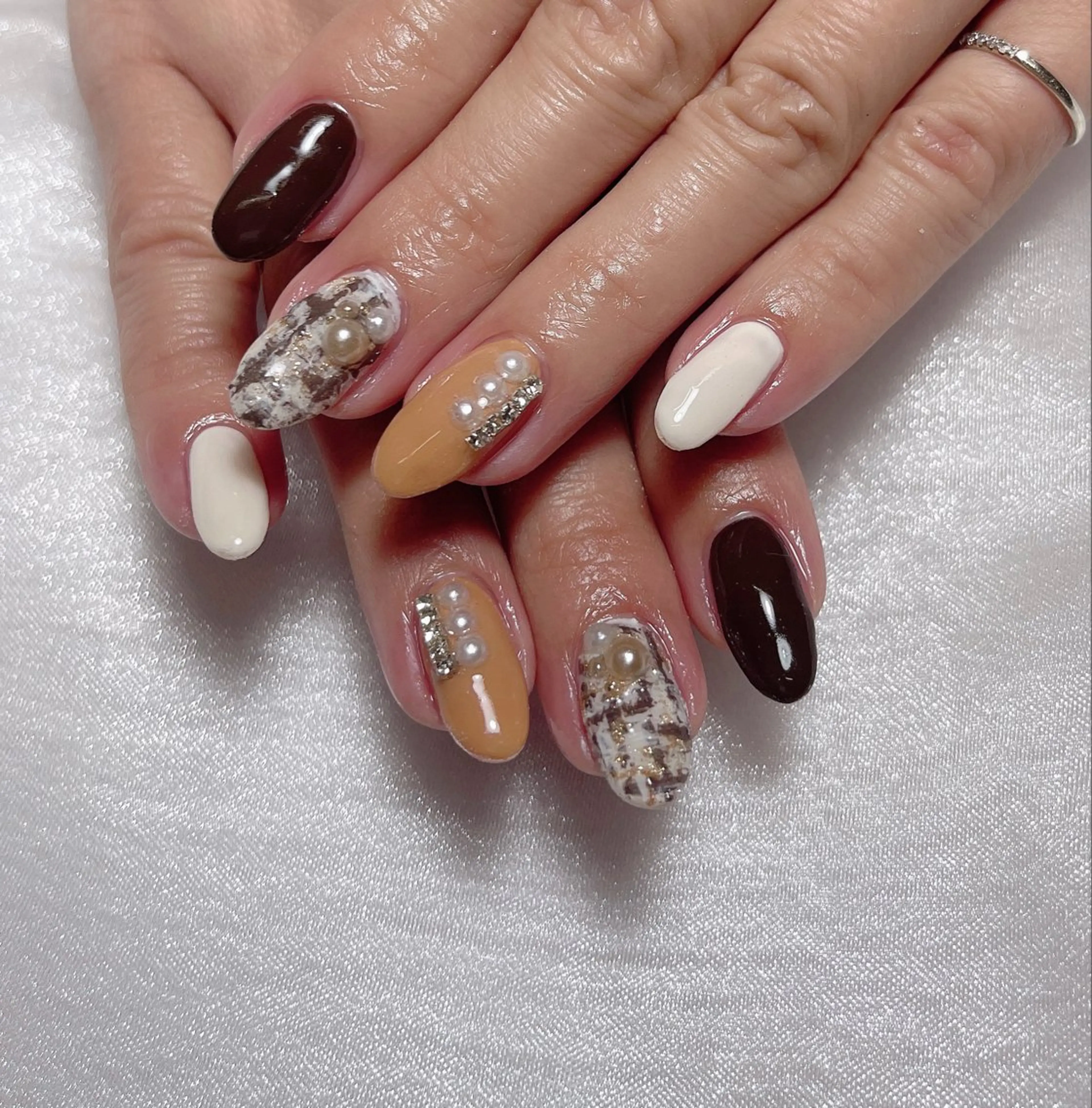 ネイル hairsalon556所属・hairsalon 556のマツエク・マツパデザイン