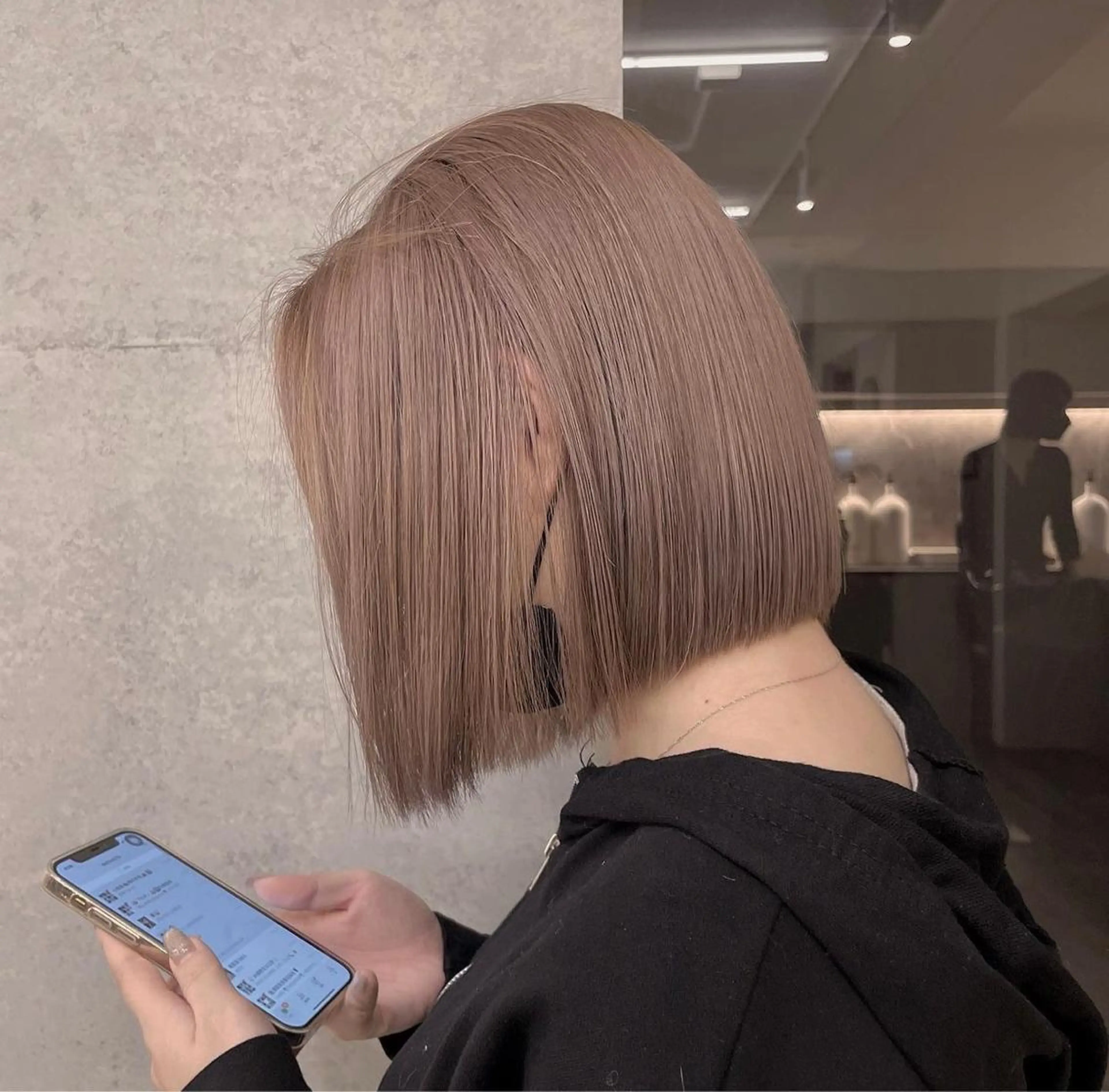 ミディアム カラー THESALONS所属・🤍ブリーチカラー /寄田龍樹🤍のヘアスタイル